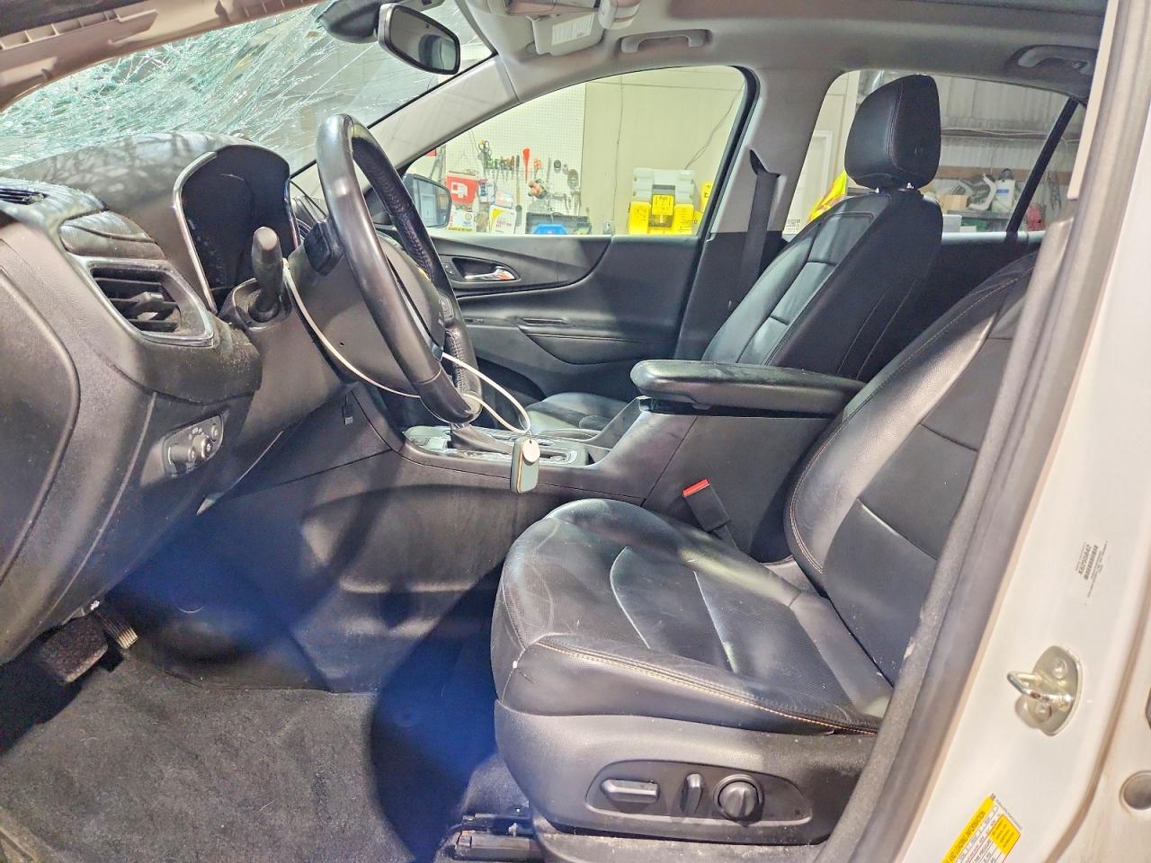 2019 Chevrolet Equinox Premier White vin: 2GNAXPEX5K6255842