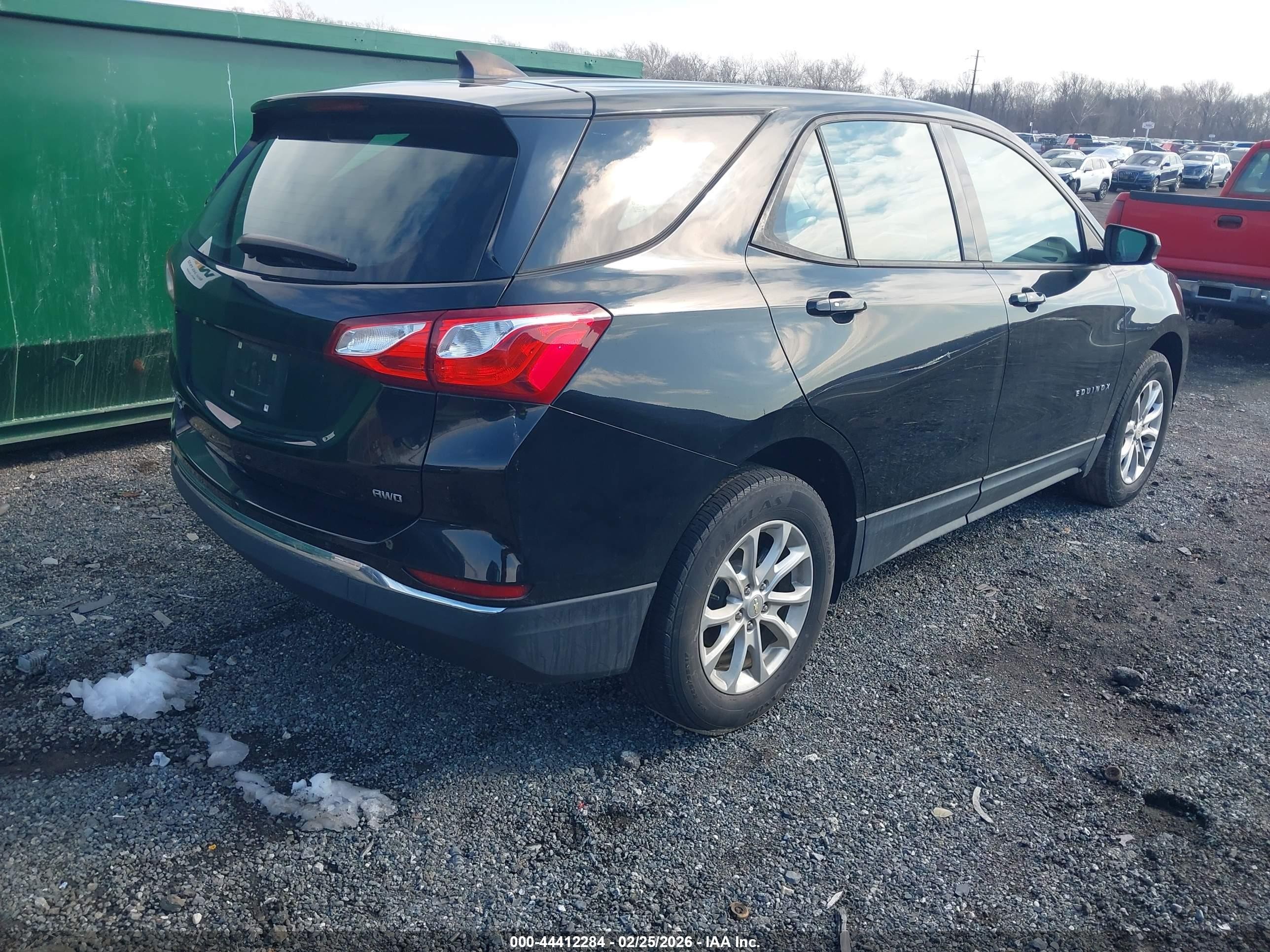 2018 Chevrolet Equinox Ls Black vin: 2GNAXREV8J6270117