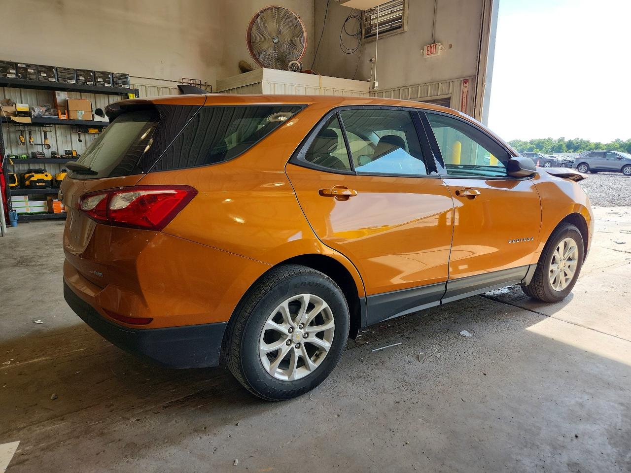 2019 Chevrolet Equinox Ls Orange vin: 2GNAXSEV1K6129673