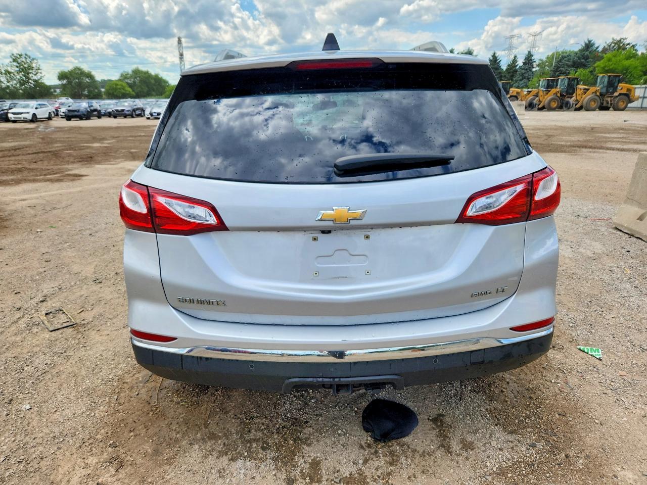 2018 Chevrolet Equinox Lt Silver vin: 2GNAXSEV6J6236975