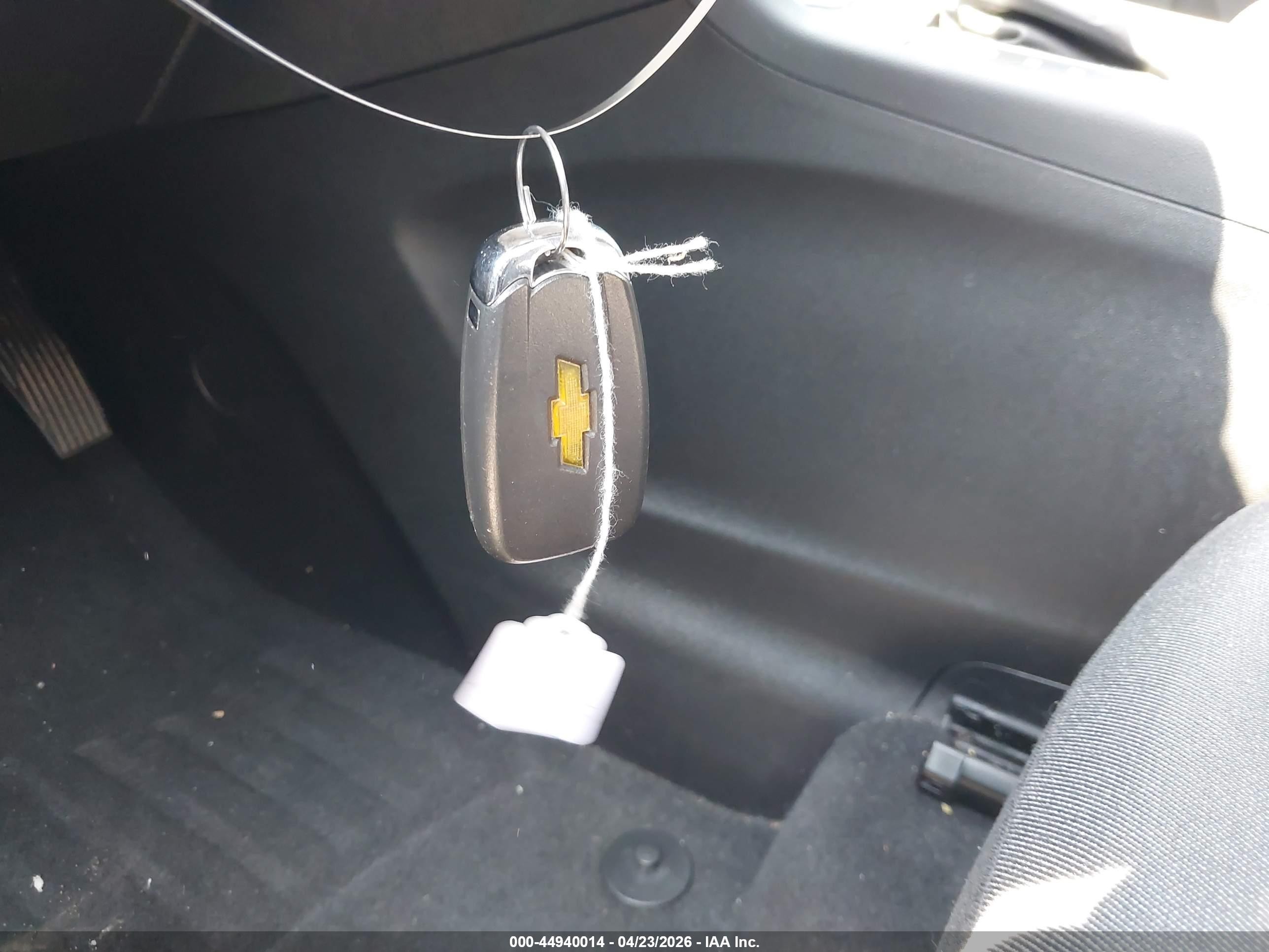 2018 Chevrolet Equinox Lt Silver vin: 2GNAXSEV7J6250559