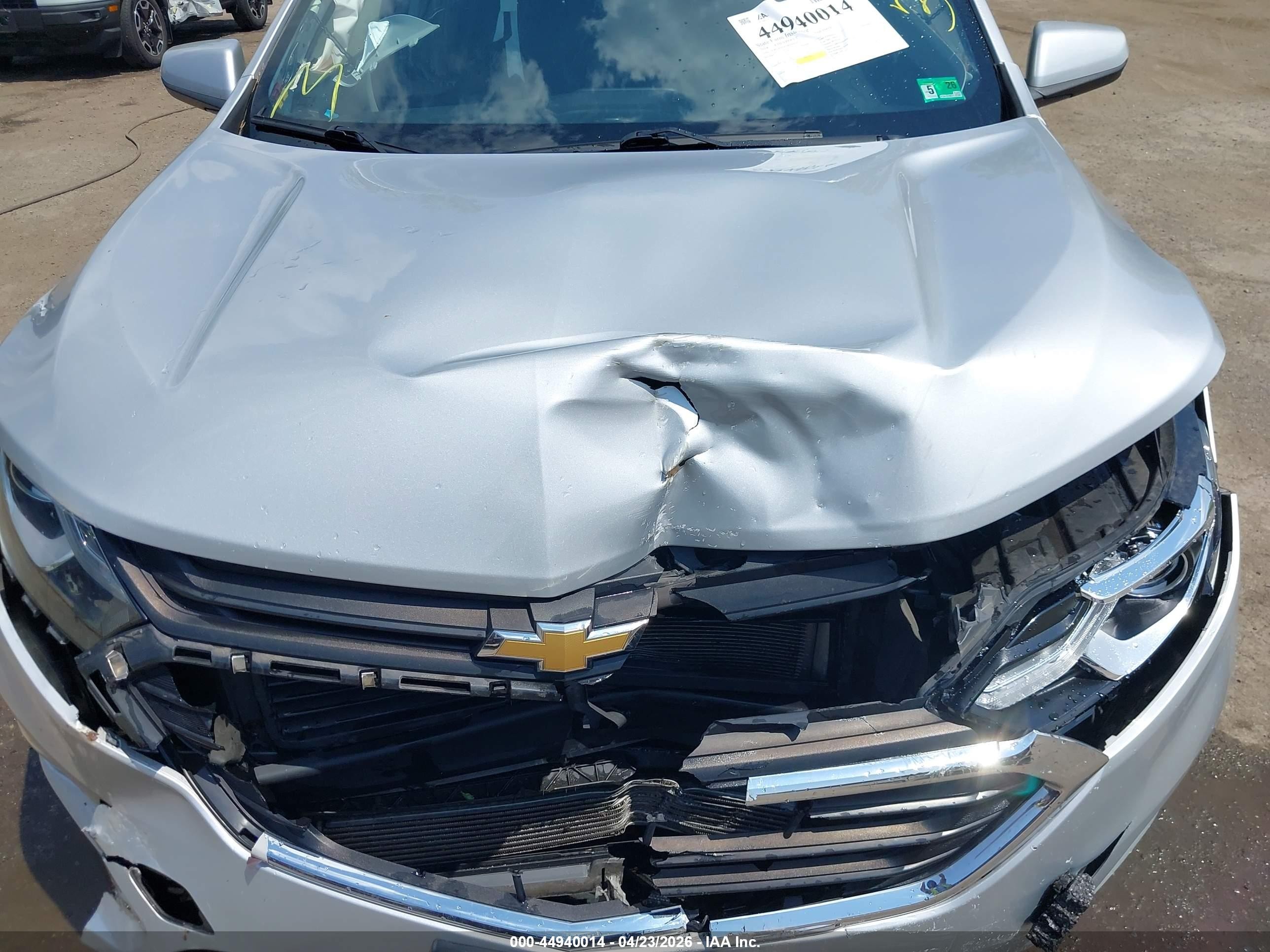 2018 Chevrolet Equinox Lt Silver vin: 2GNAXSEV7J6250559