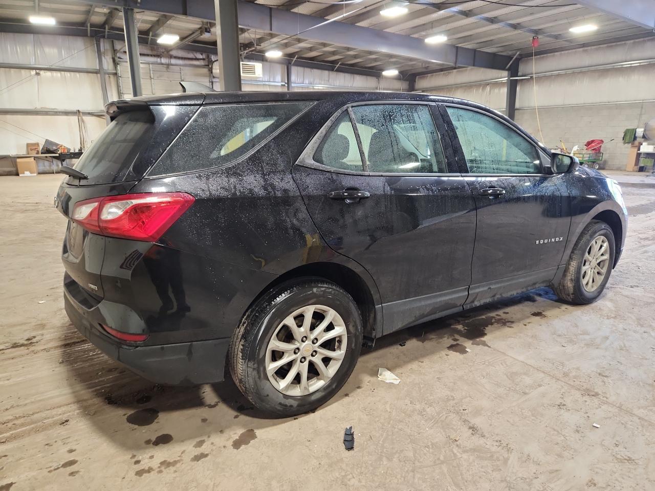 2019 Chevrolet Equinox Ls Black vin: 2GNAXSEV7K6233097 Damage: Right Front Tire, Worn, Replacement Required