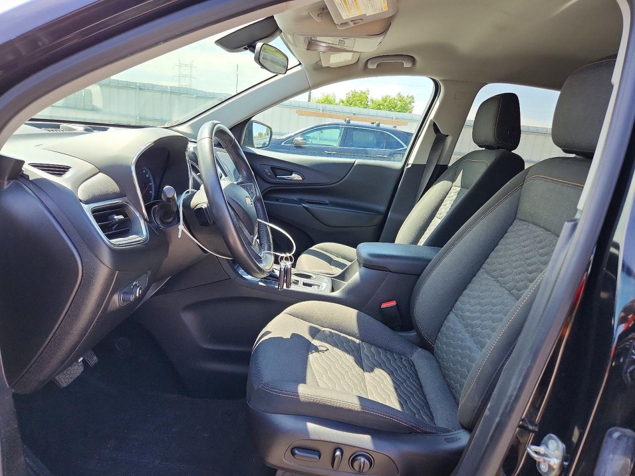 2018 Chevrolet Equinox Lt Black vin: 2GNAXSEV8J6322126