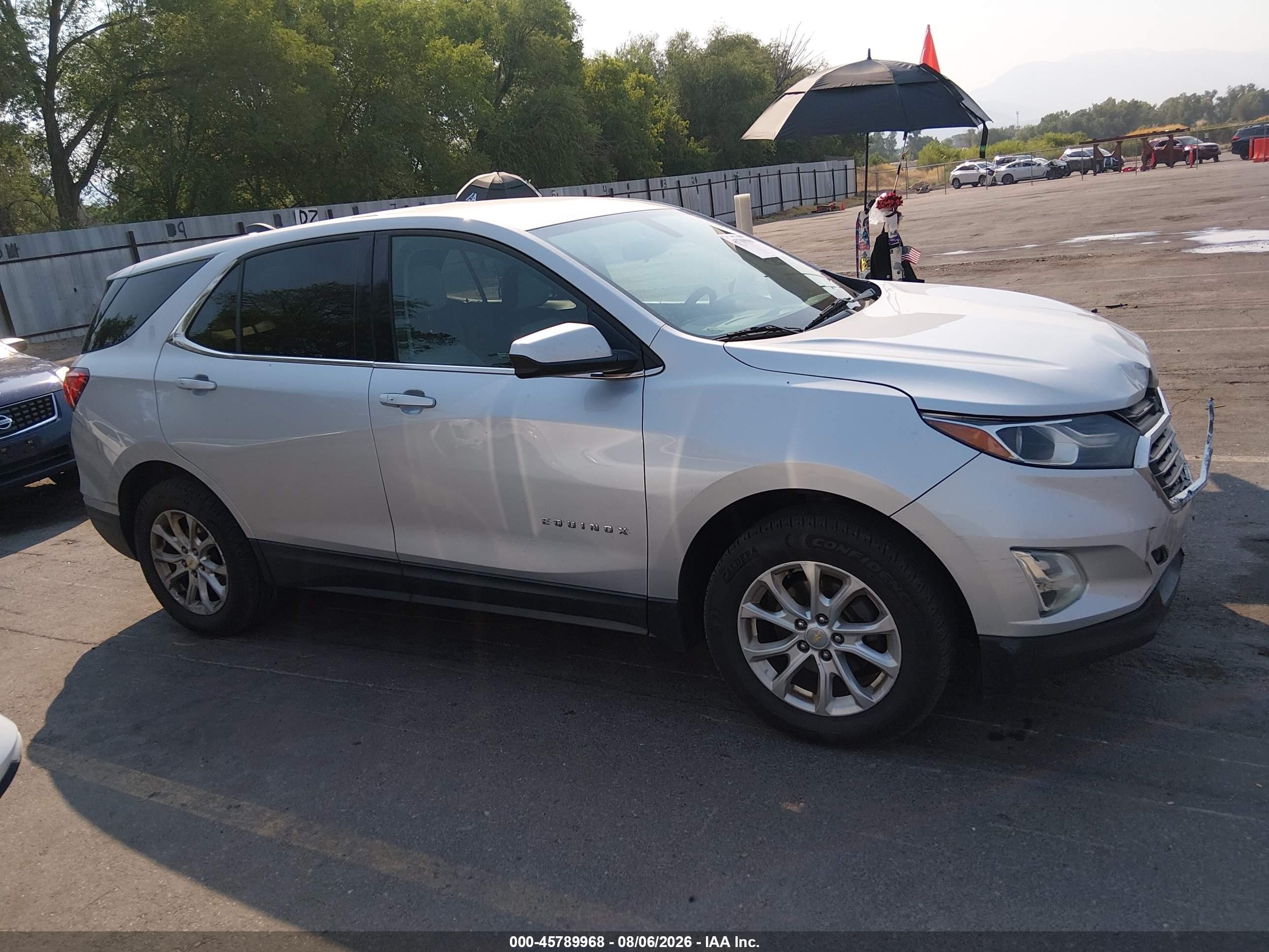 2018 Chevrolet Equinox Lt Silver vin: 2GNAXSEVXJ6191233