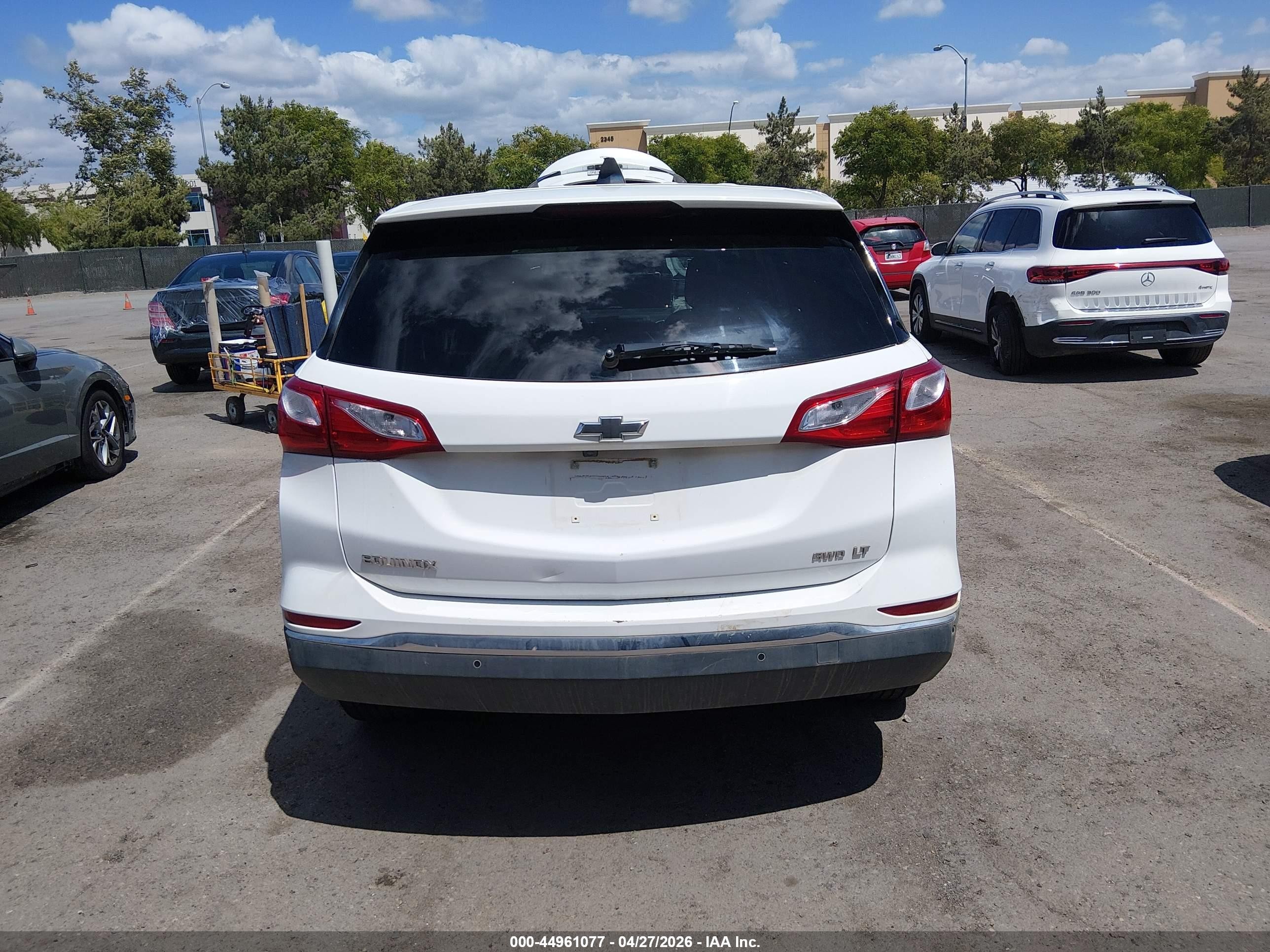 2019 Chevrolet Equinox Lt White vin: 2GNAXTEV3K6240277