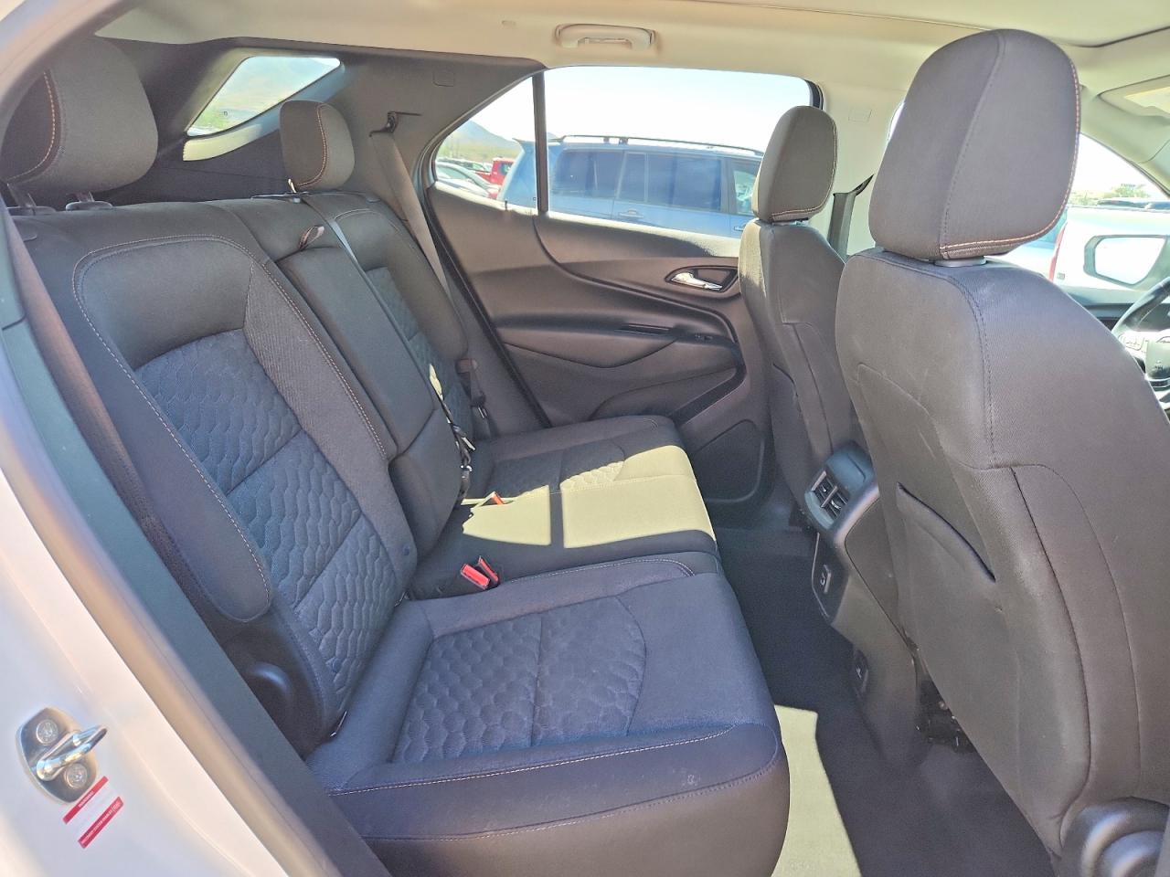 2019 Chevrolet Equinox Lt Белый vin: 2GNAXUEV7K6185435