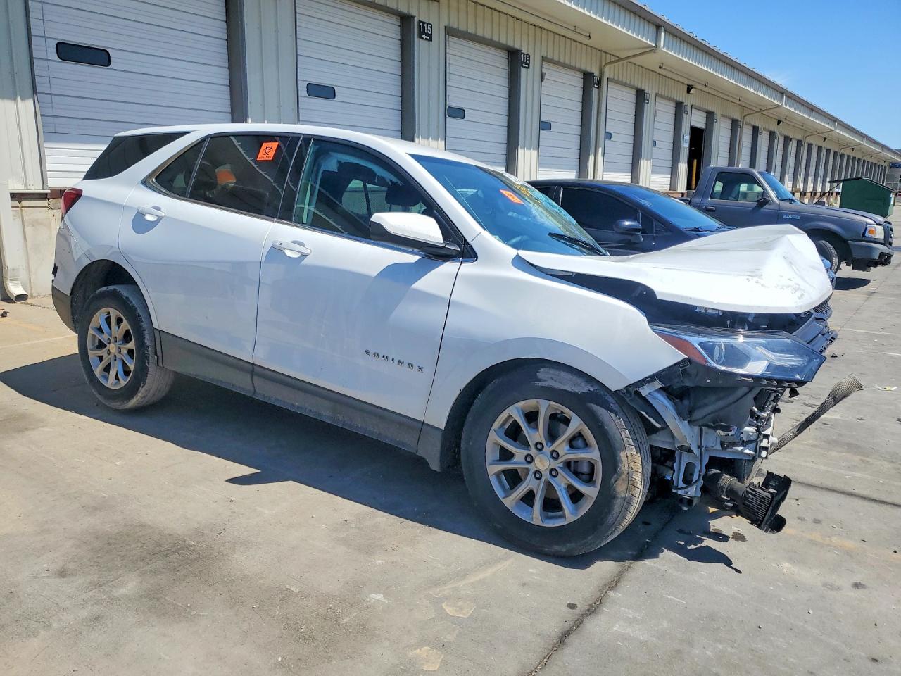 2020 Chevrolet Equinox Lt White vin: 2GNAXUEVXL6226366