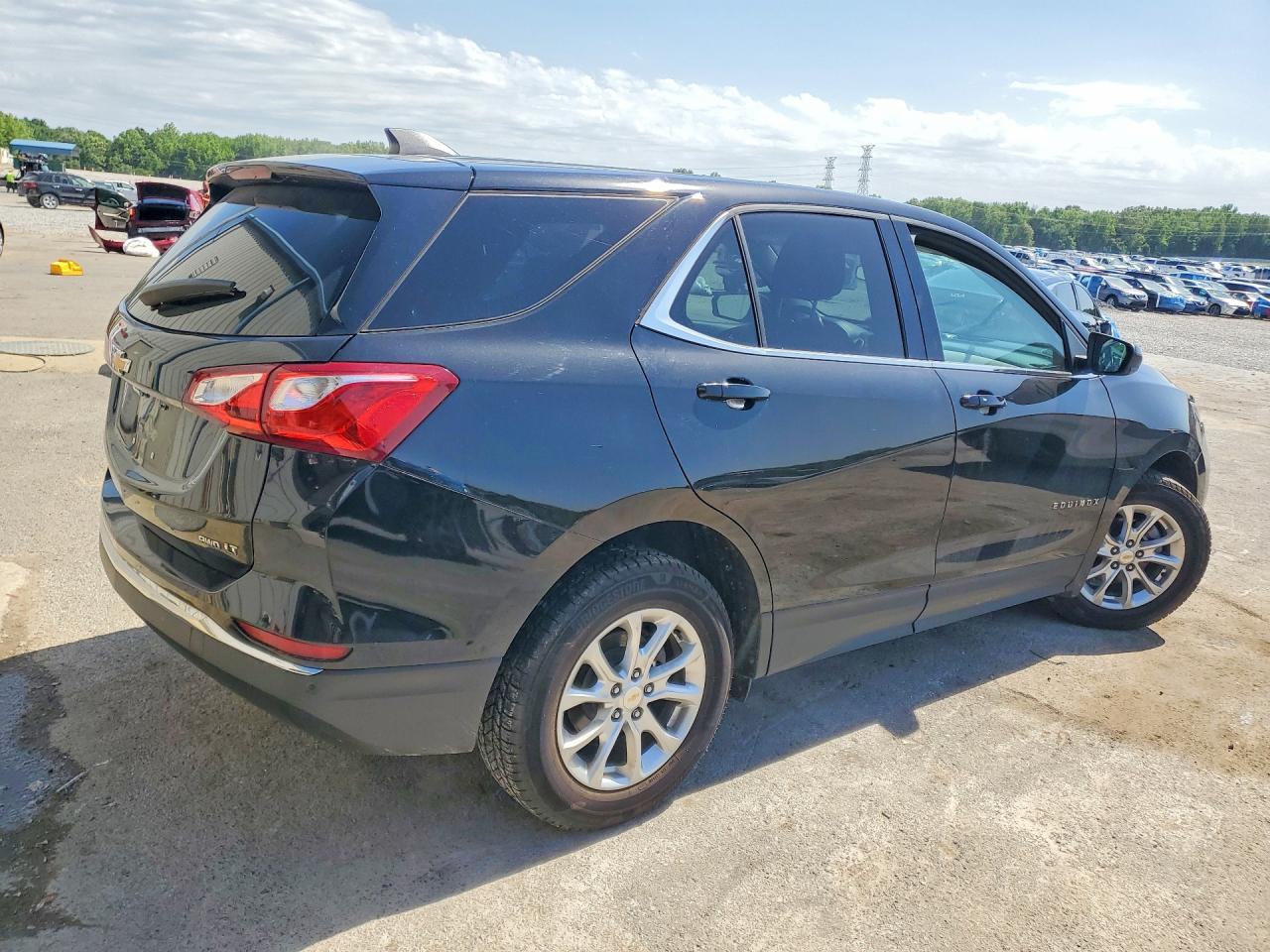 2020 Chevrolet Equinox Lt Черный vin: 2GNAXUEVXL6242485