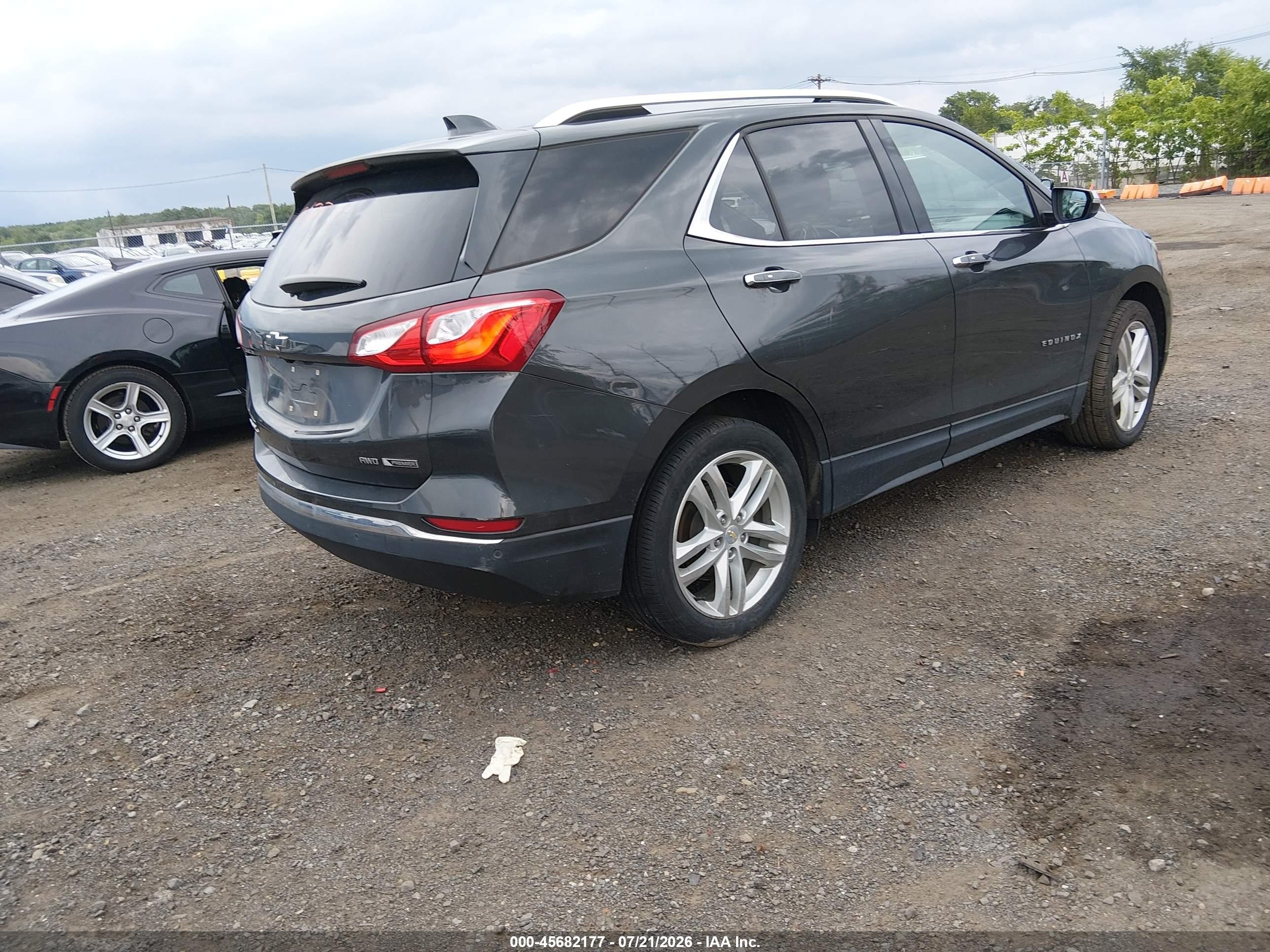 2018 Chevrolet Equinox Premier Gray vin: 2GNAXVEV2J6249207