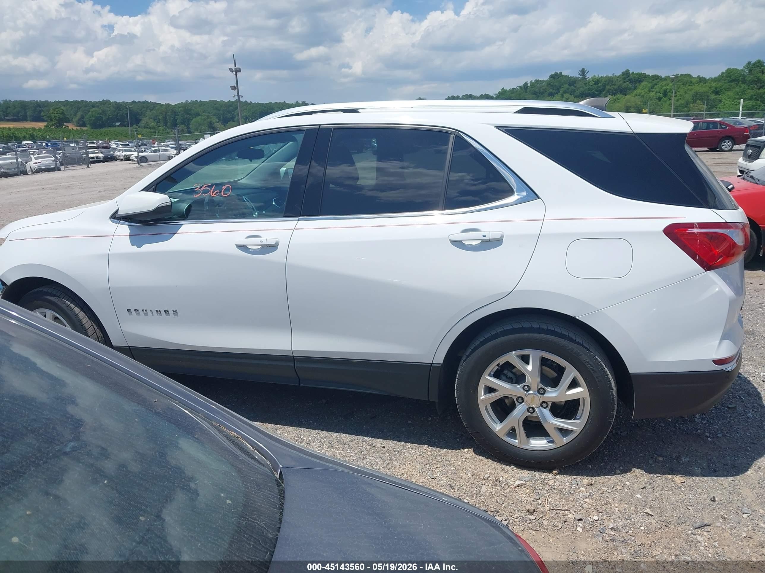 2019 Chevrolet Equinox Lt White vin: 2GNAXVEX8K6206316