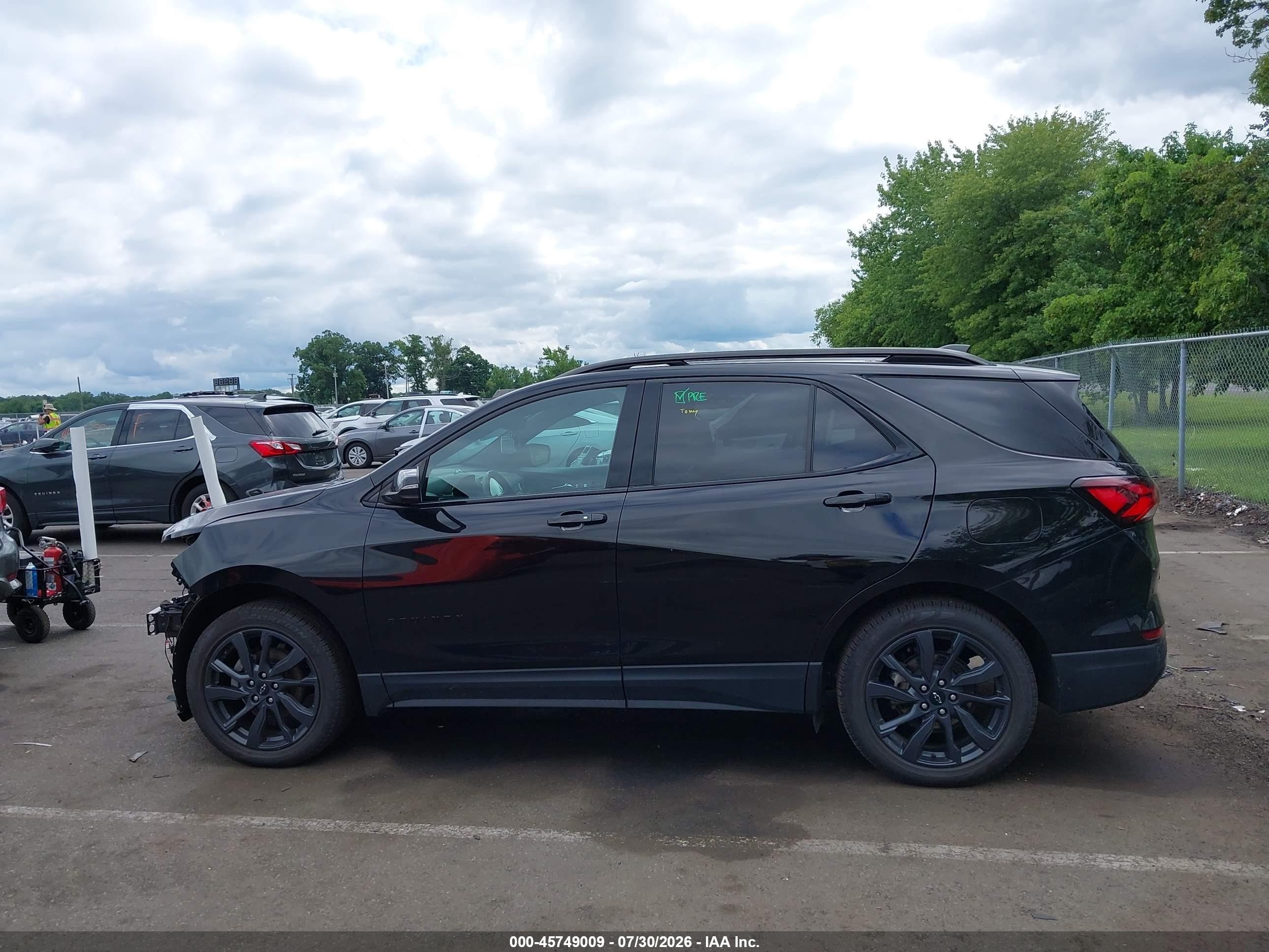 2022 Chevrolet Equinox Awd Rs Black vin: 2GNAXWEV1N6152558