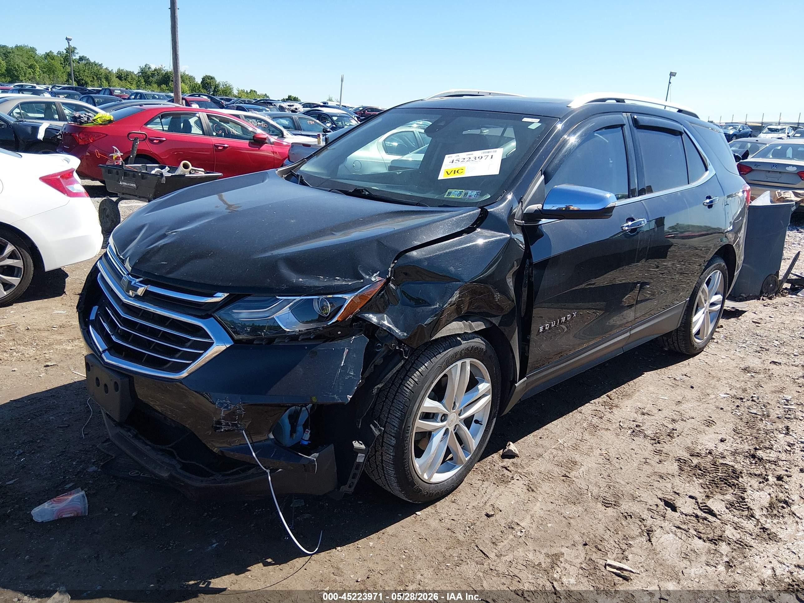 2018 Chevrolet Equinox Premier Black vin: 2GNAXWEX2J6139510