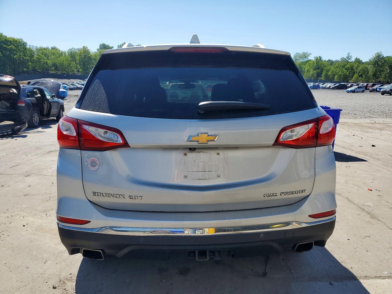 2019 Chevrolet Equinox Premier Silver vin: 2GNAXYEX5K6261744