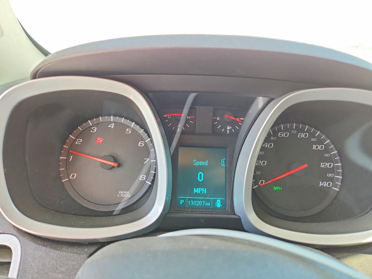 2012 Chevrolet Equinox Ls White vin: 2GNFLCEK0C6118694