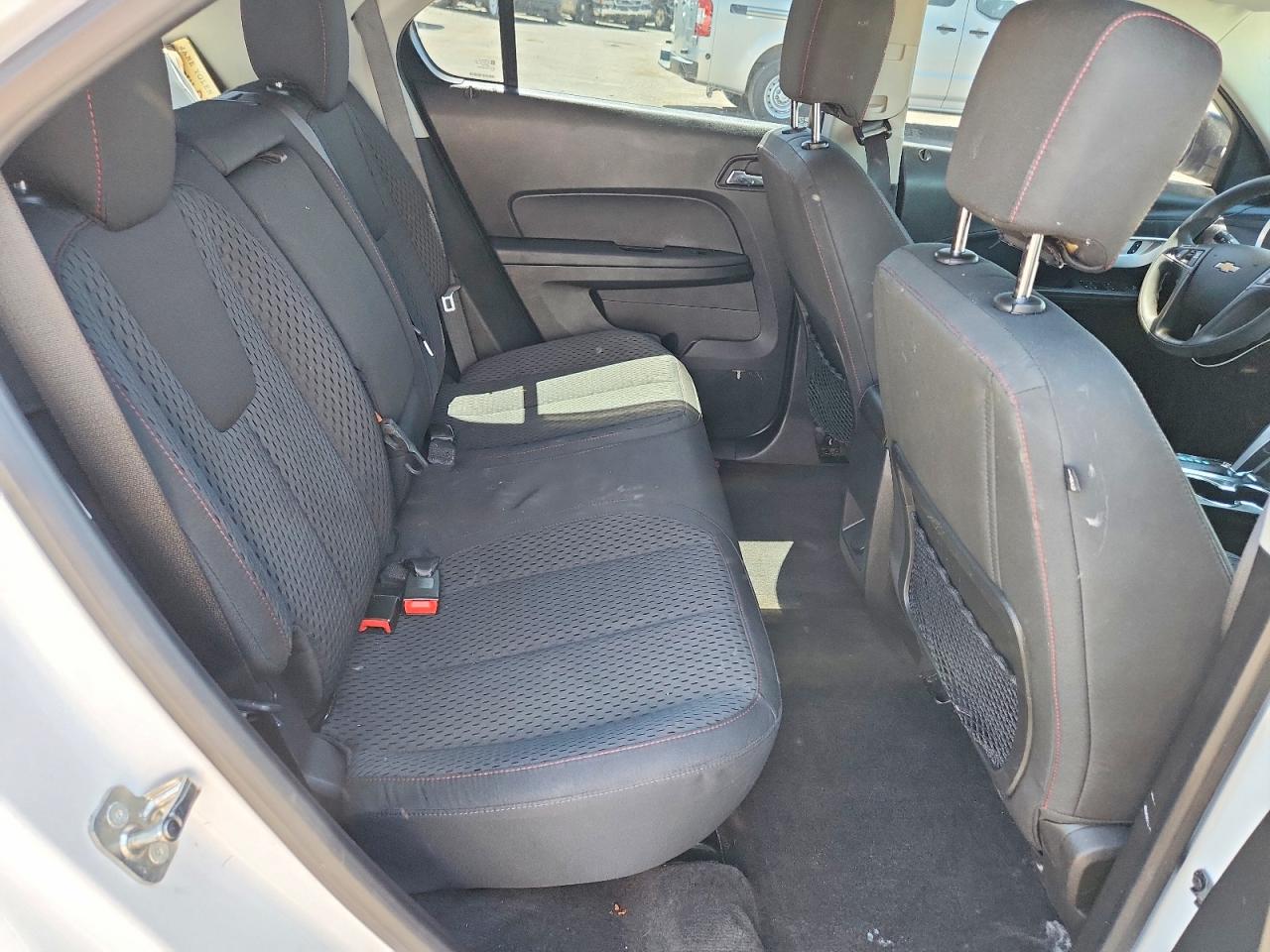 2012 Chevrolet Equinox Ls White vin: 2GNFLCEK0C6161223