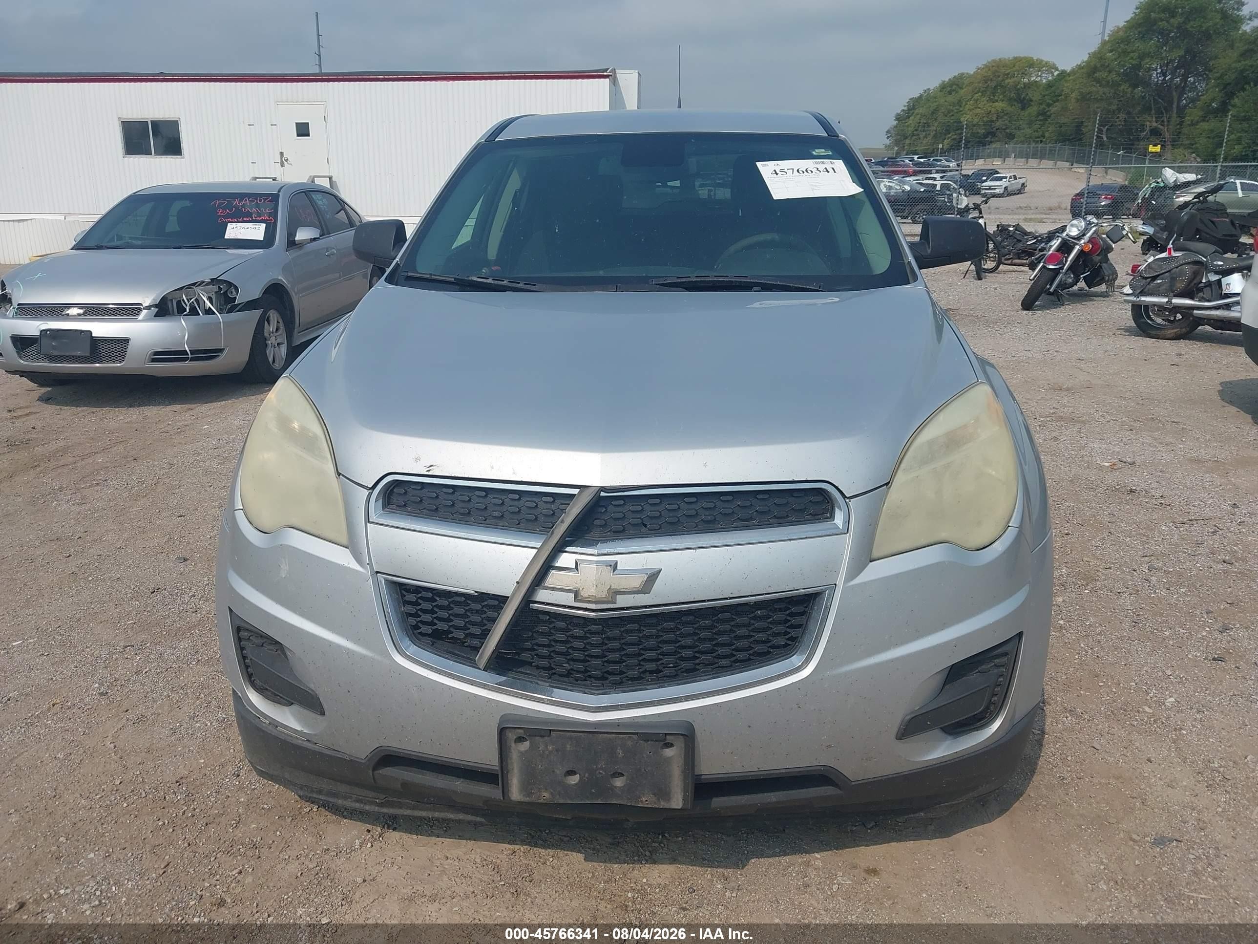 2012 Chevrolet Equinox Ls Silver vin: 2GNFLCEK0C6328938