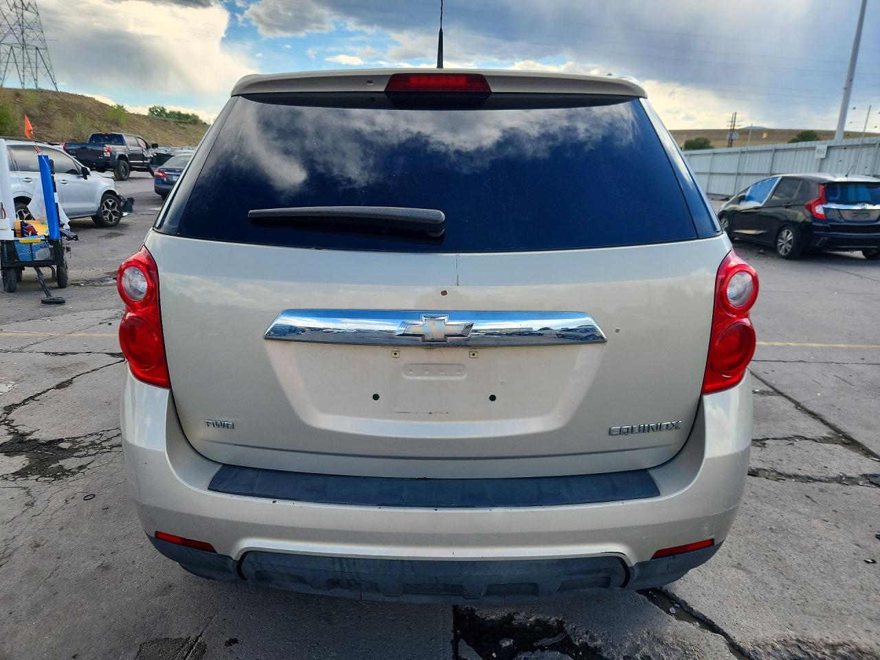 2012 Chevrolet Equinox Ls Tan vin: 2GNFLCEK1C6217055