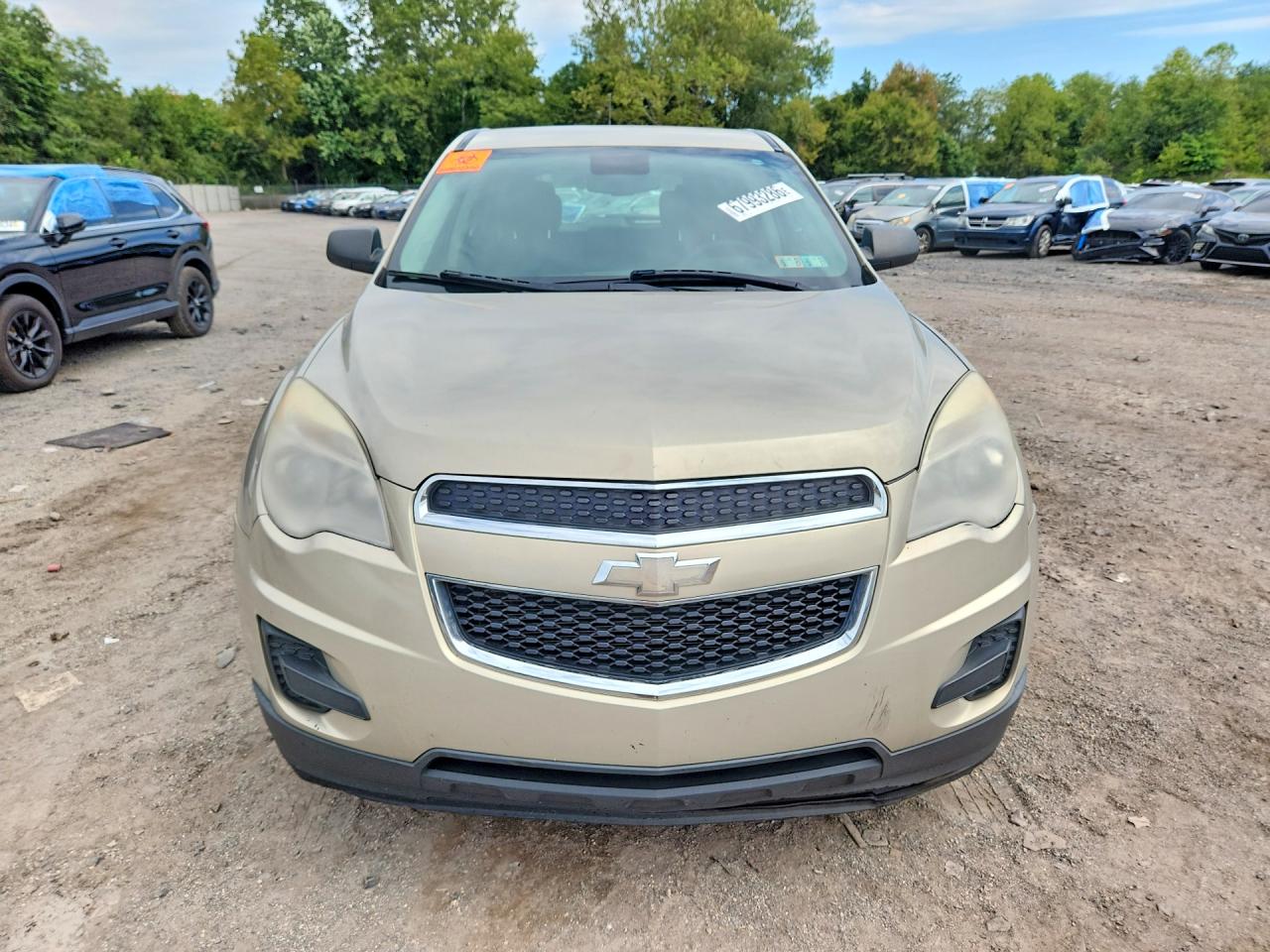 2012 Chevrolet Equinox Ls Beige vin: 2GNFLCEK1C6242764