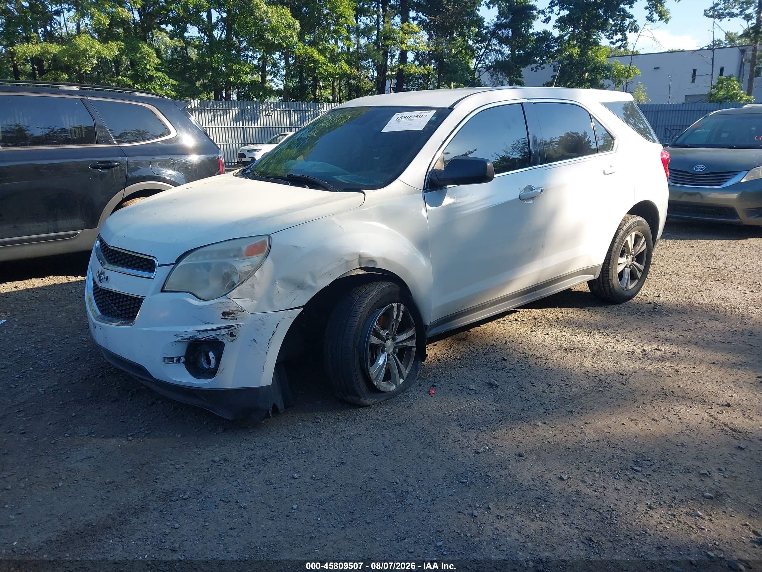 2013 Chevrolet Equinox Ls Белый vin: 2GNFLCEK2D6383621