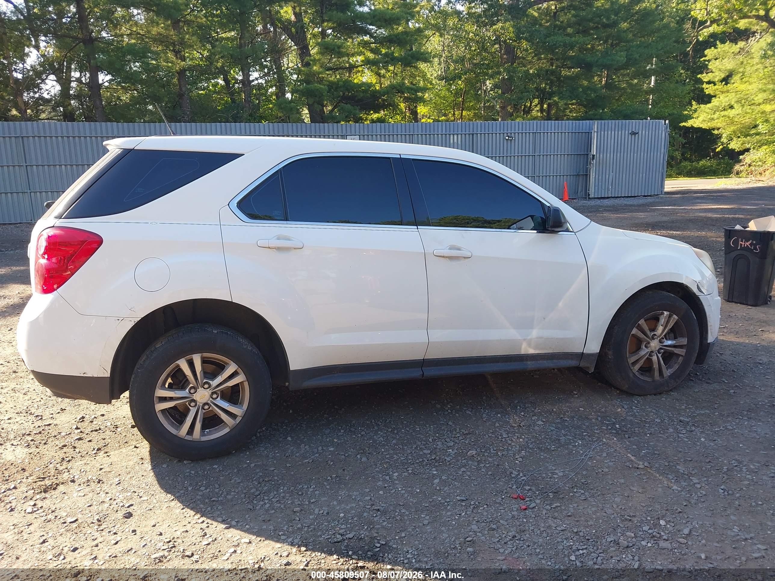 2013 Chevrolet Equinox Ls Белый vin: 2GNFLCEK2D6383621