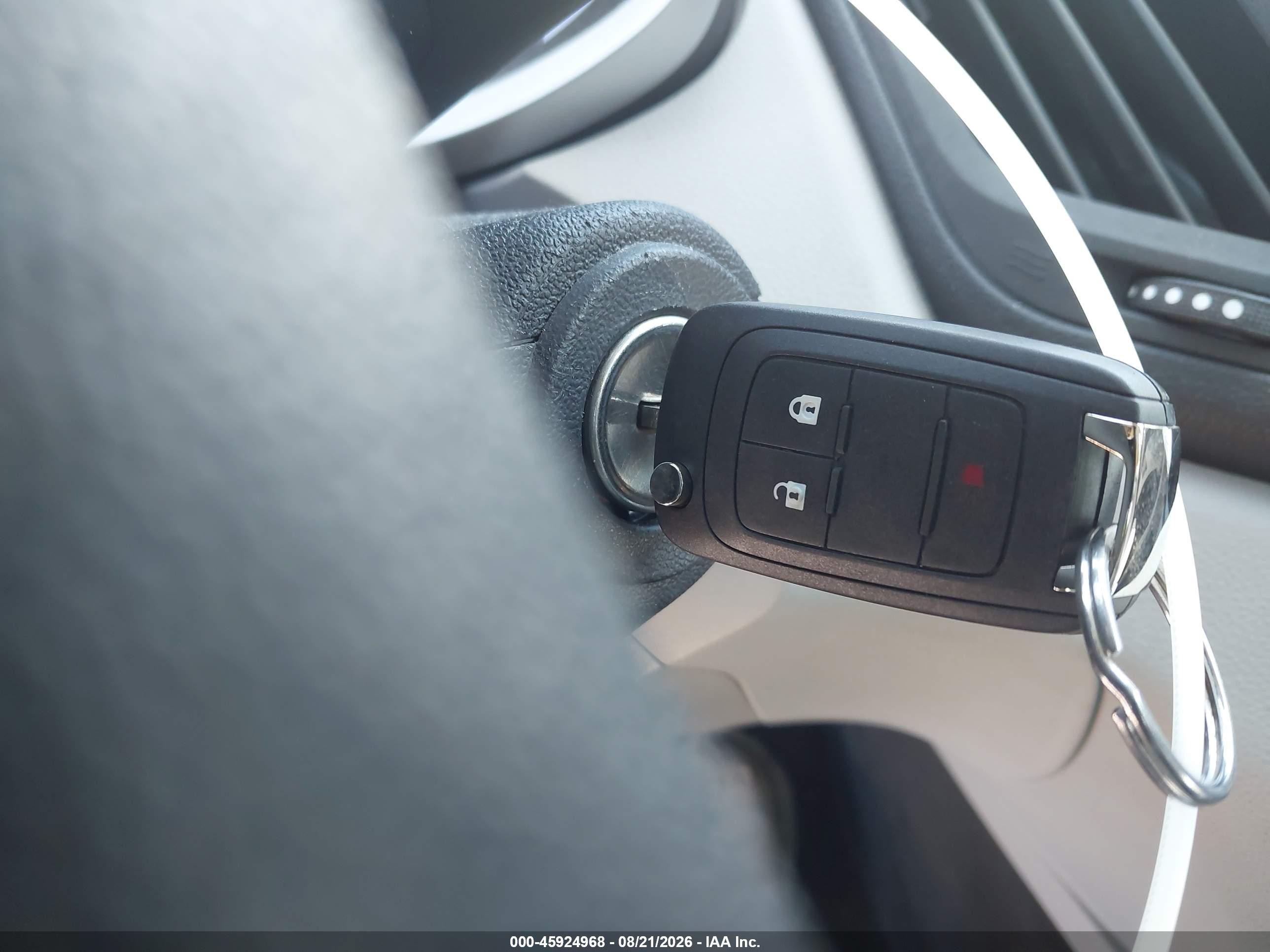 2012 Chevrolet Equinox Ls Silver vin: 2GNFLCEK3C6220183