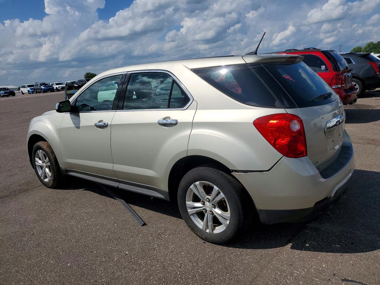 2013 Chevrolet Equinox Ls Gold vin: 2GNFLCEK3D6389413