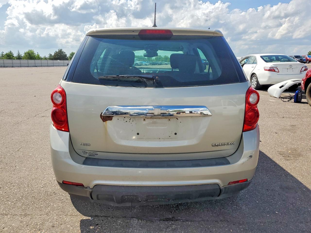 2013 Chevrolet Equinox Ls Gold vin: 2GNFLCEK3D6389413