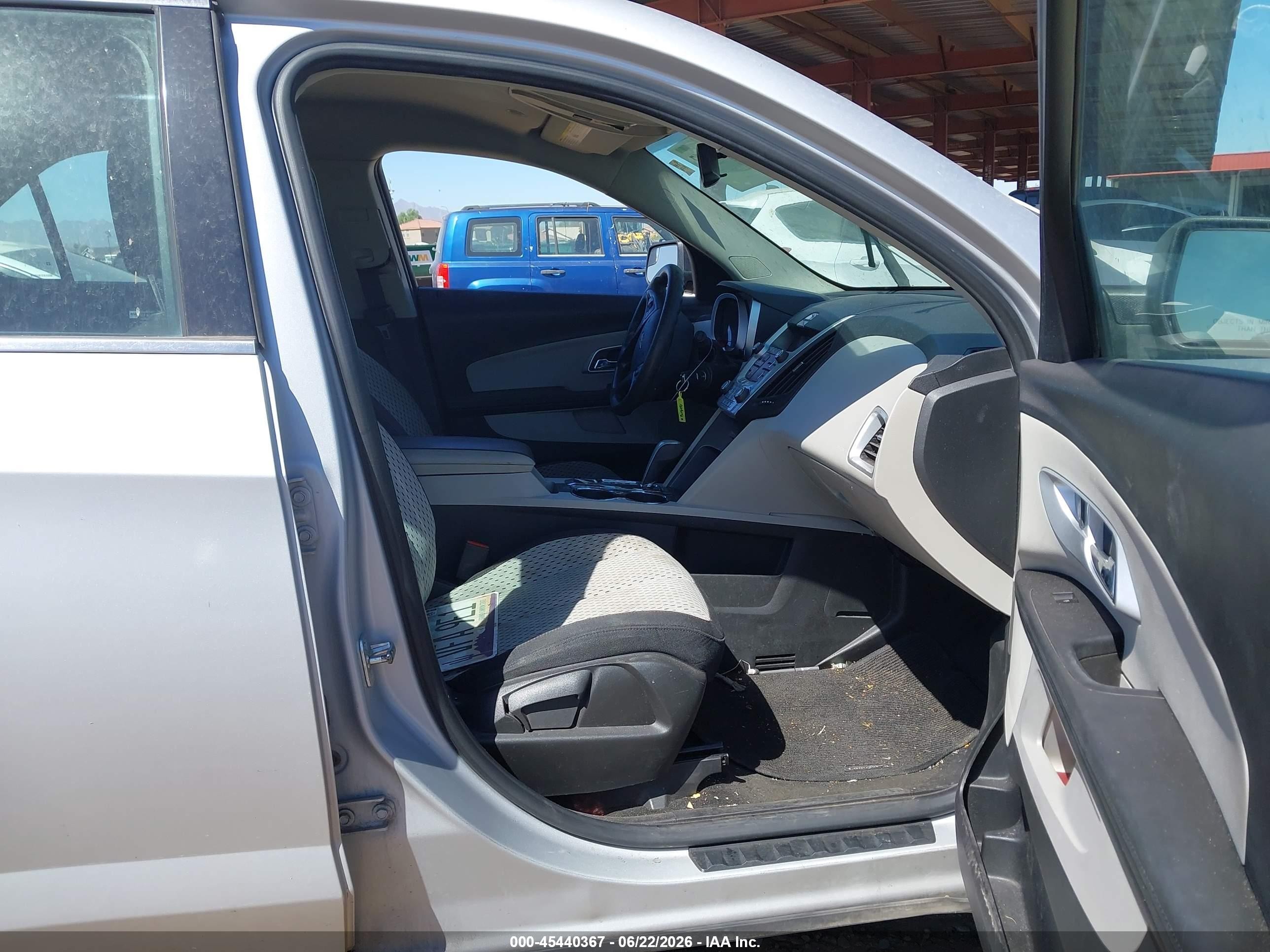 2013 Chevrolet Equinox Ls Silver vin: 2GNFLCEK3D6389606