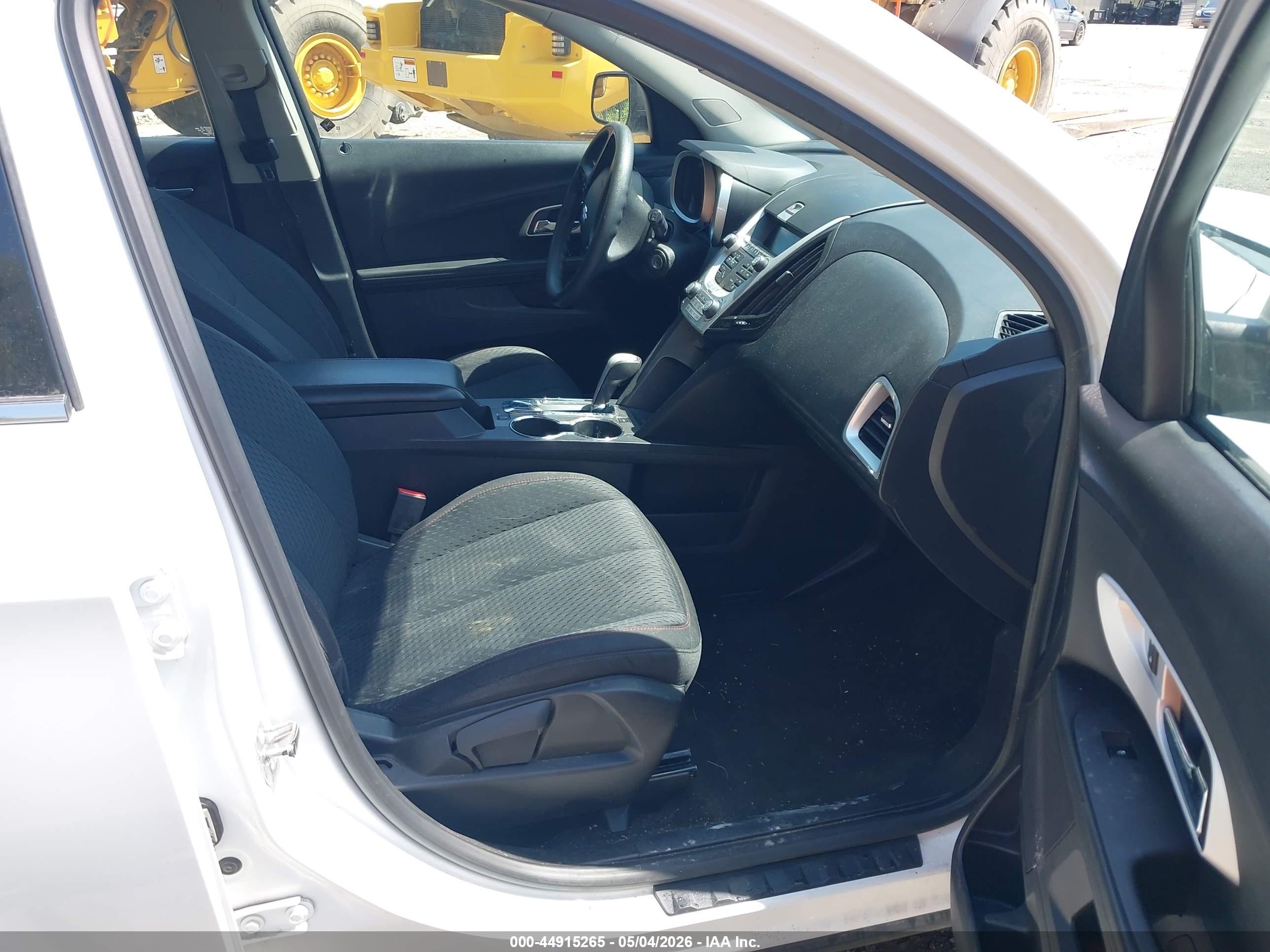 2012 Chevrolet Equinox Ls White vin: 2GNFLCEK4C6249398