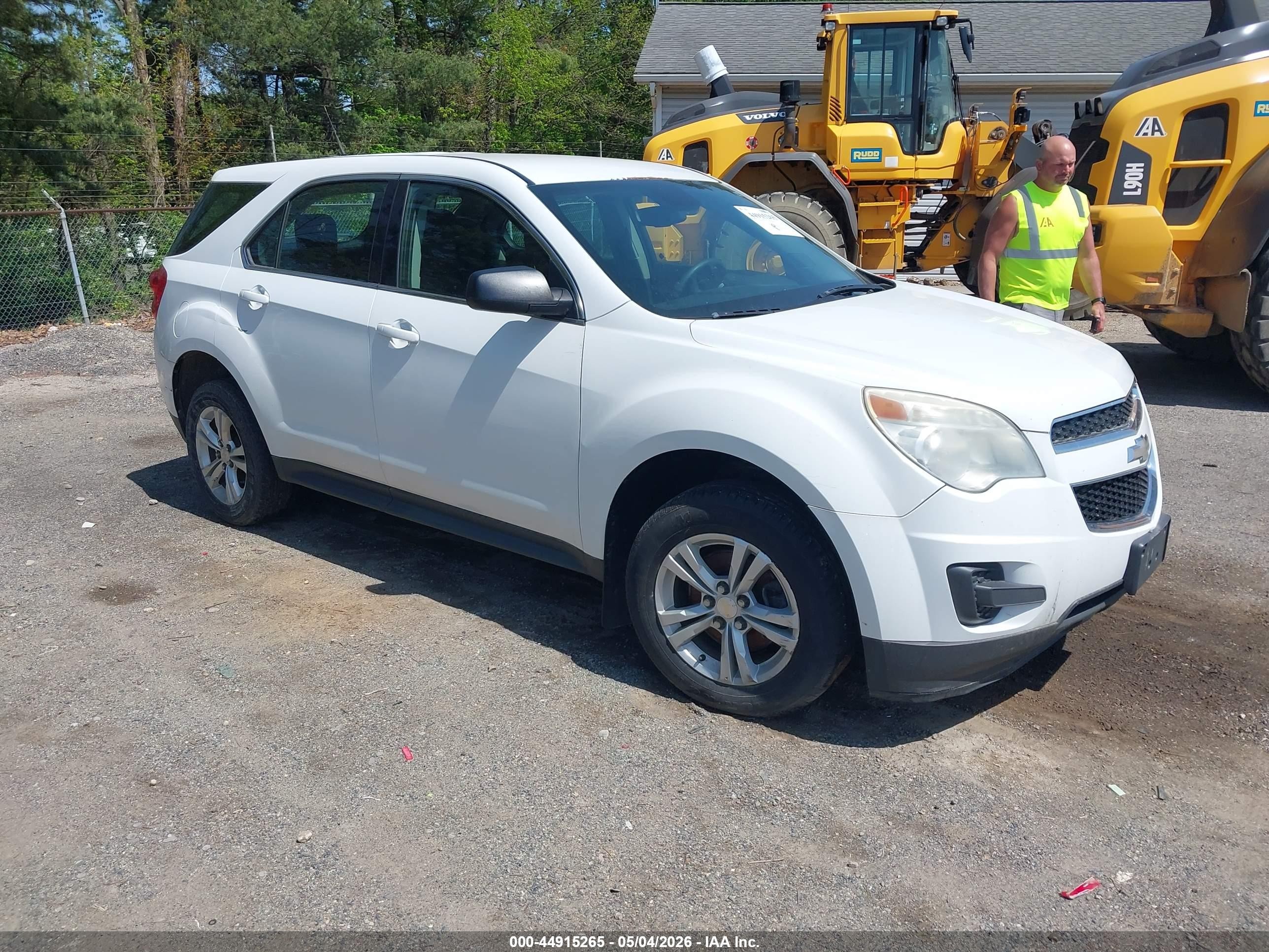 2012 Chevrolet Equinox Ls White vin: 2GNFLCEK4C6249398
