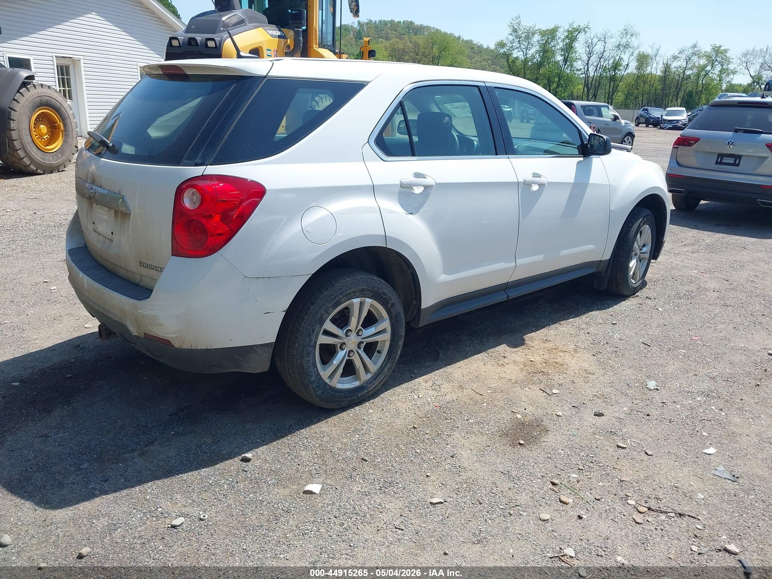 2012 Chevrolet Equinox Ls White vin: 2GNFLCEK4C6249398