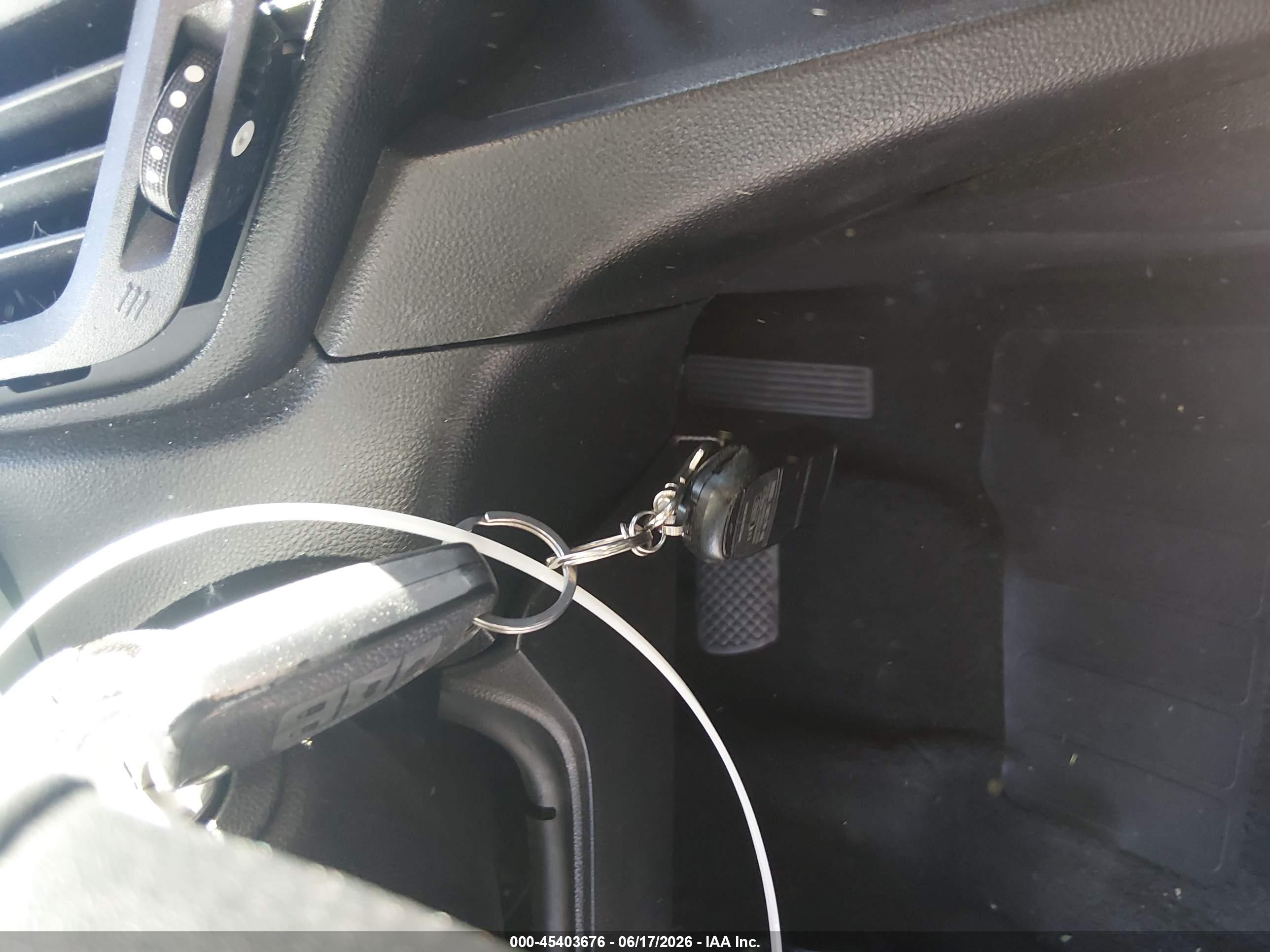 2013 Chevrolet Equinox Ls Черный vin: 2GNFLCEK5D6388053