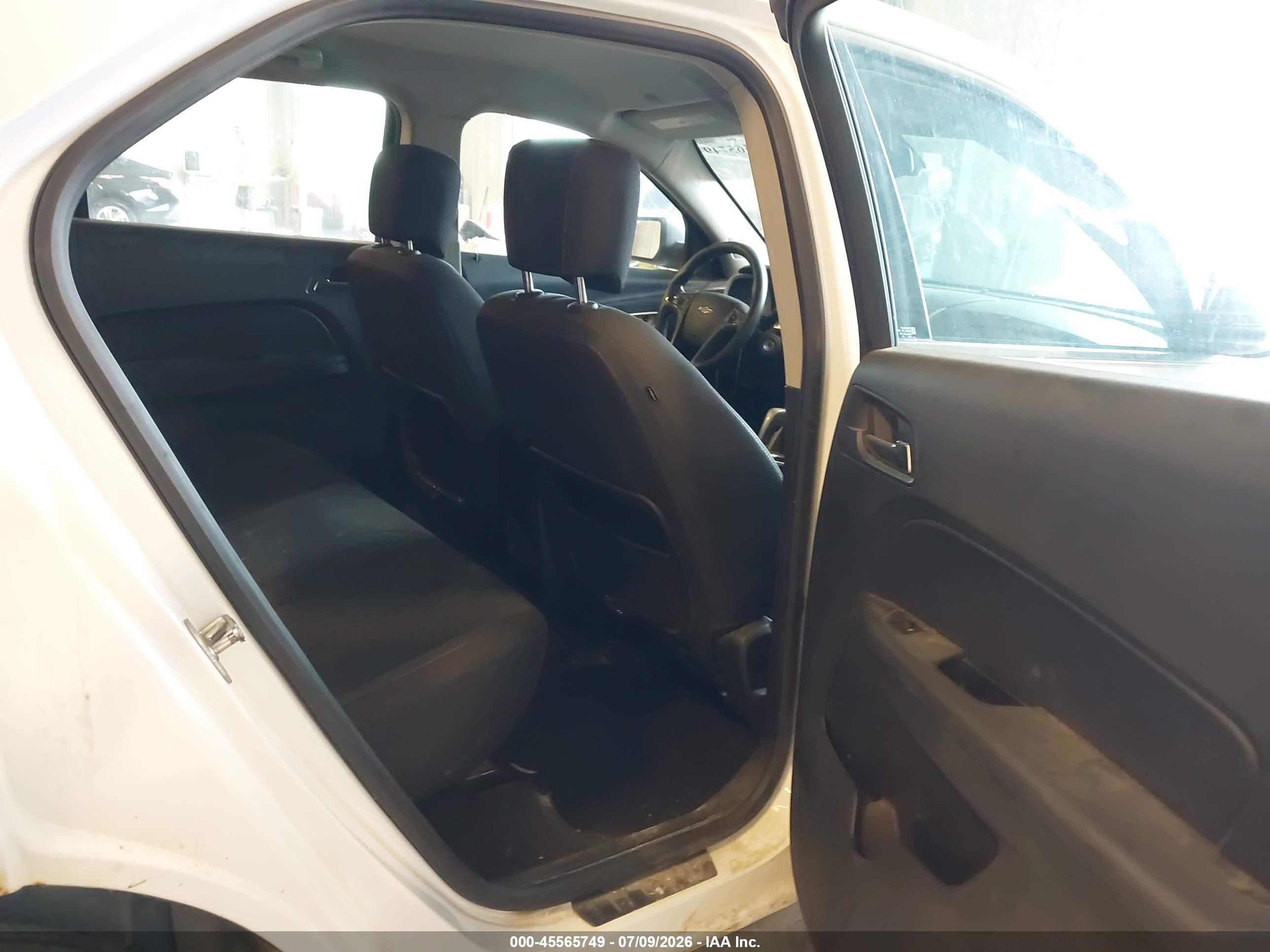 2012 Chevrolet Equinox Ls Белый vin: 2GNFLCEK6C6198020
