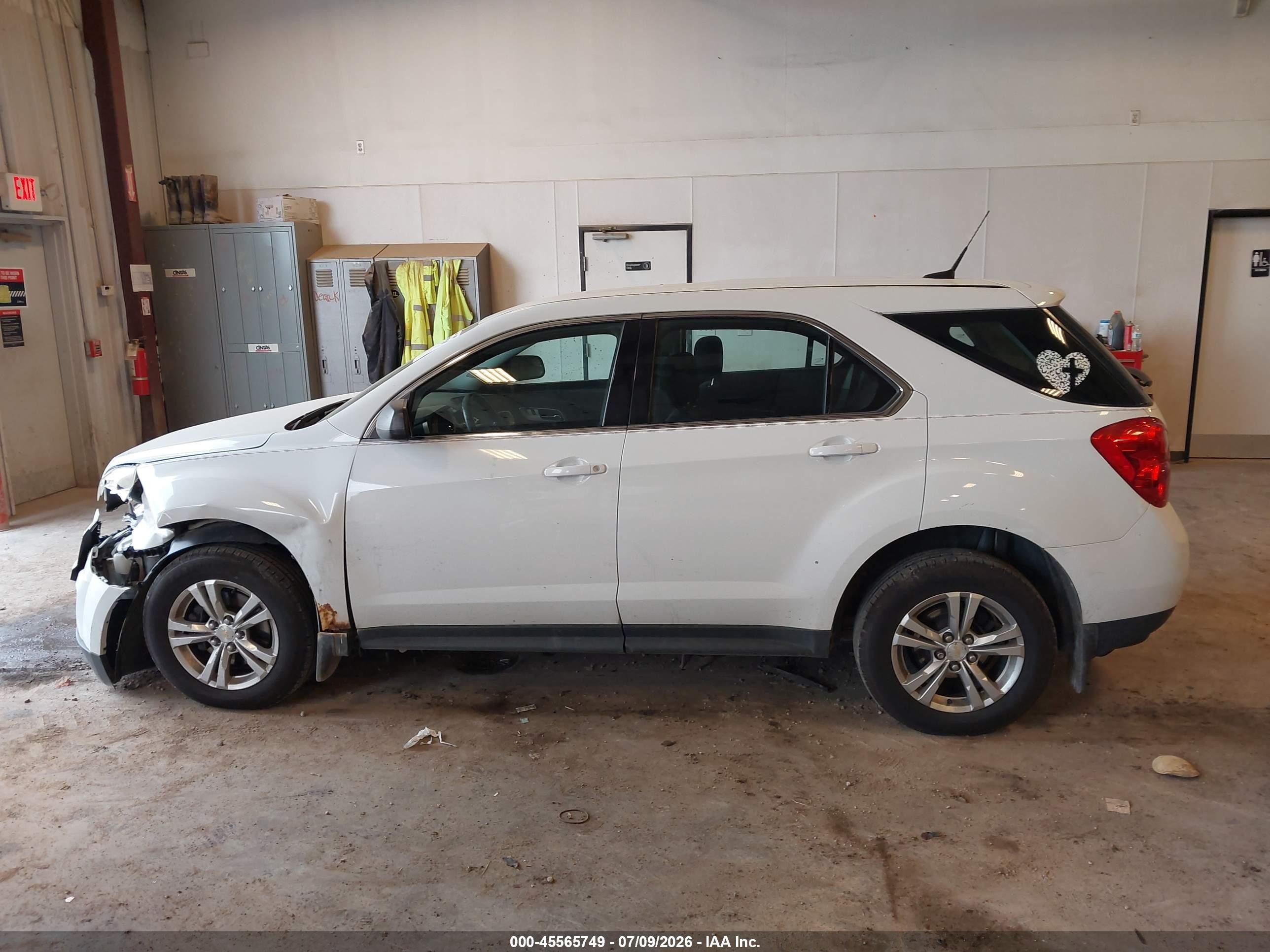 2012 Chevrolet Equinox Ls Белый vin: 2GNFLCEK6C6198020