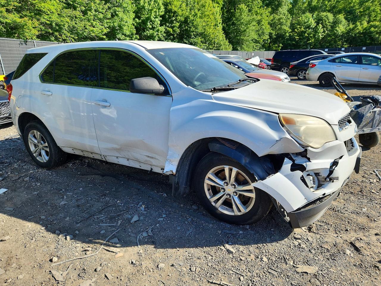 2013 Chevrolet Equinox Ls White vin: 2GNFLCEK7D6142590