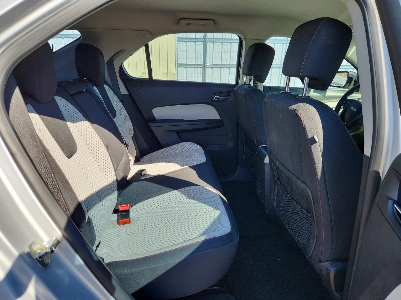 2013 Chevrolet Equinox Ls Серебряный vin: 2GNFLCEK7D6229244