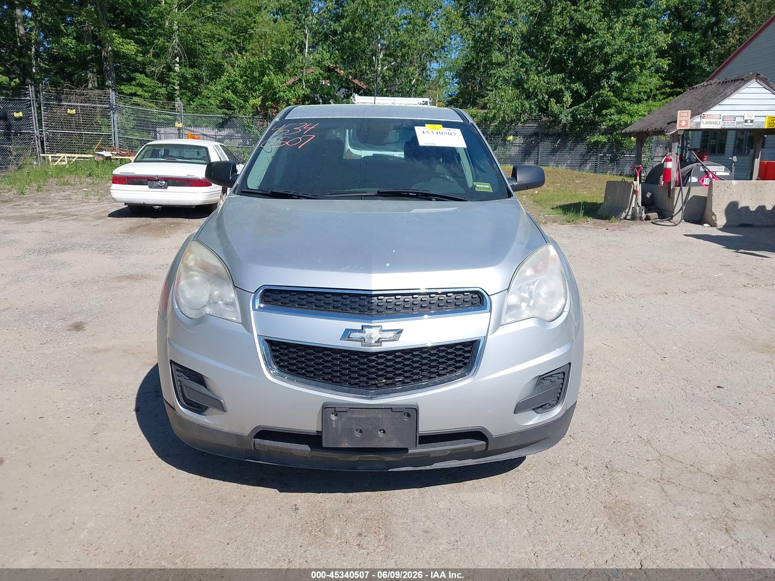 2013 Chevrolet Equinox Ls Silver vin: 2GNFLCEK7D6232743