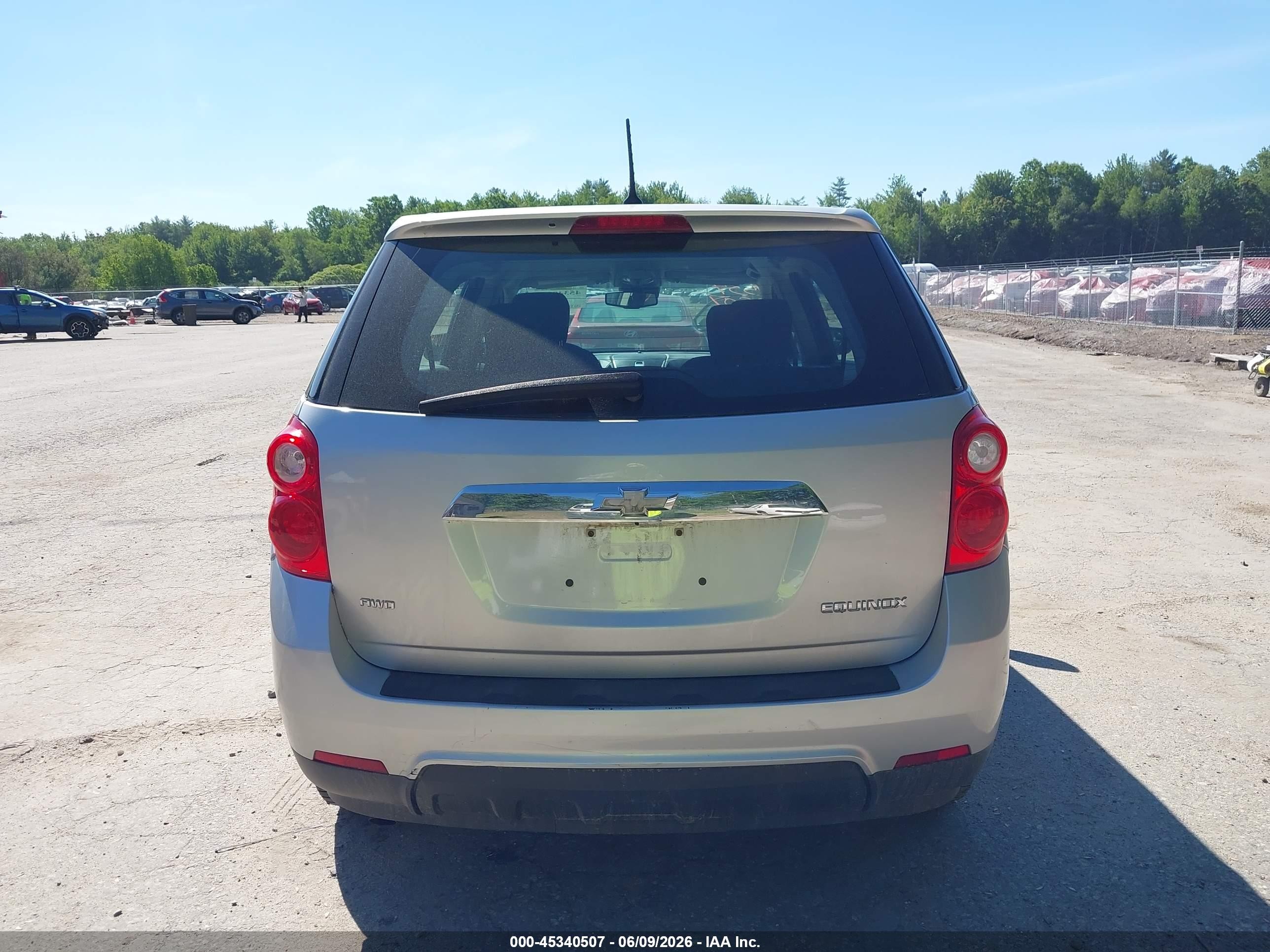 2013 Chevrolet Equinox Ls Silver vin: 2GNFLCEK7D6232743