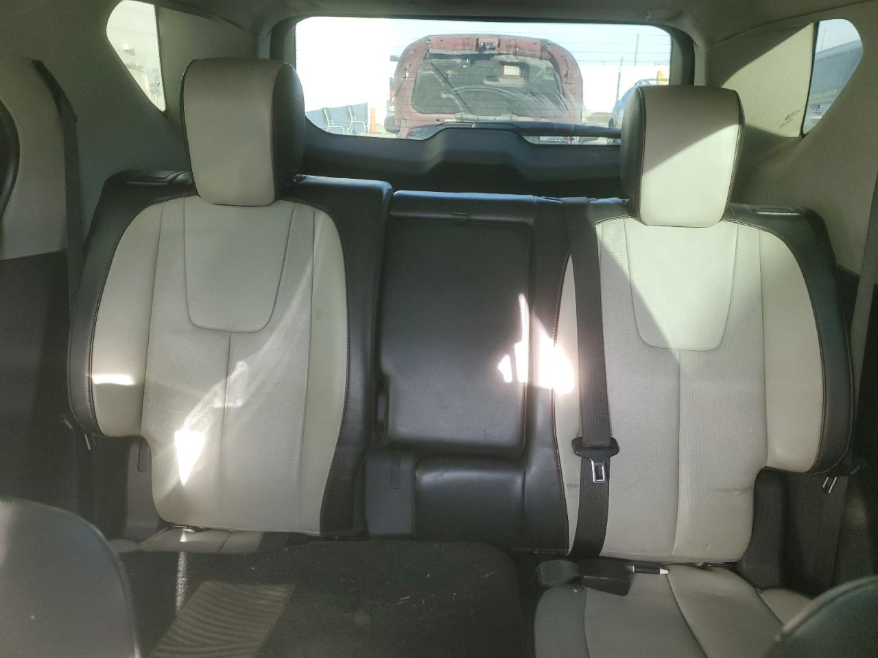 2012 Chevrolet Equinox Ls Silver vin: 2GNFLCEK8C6139289