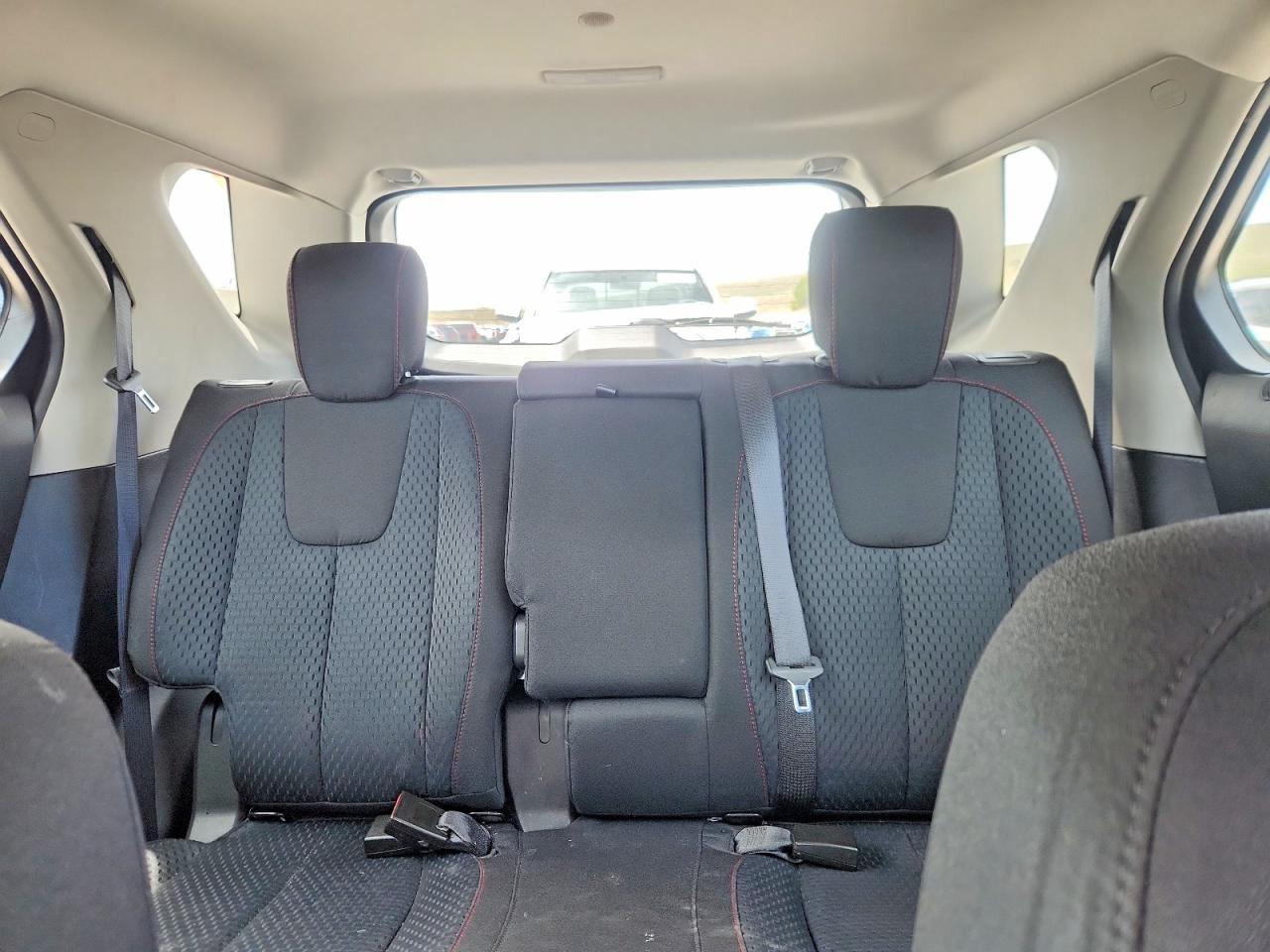 2012 Chevrolet Equinox Ls White vin: 2GNFLCEK8C6389762