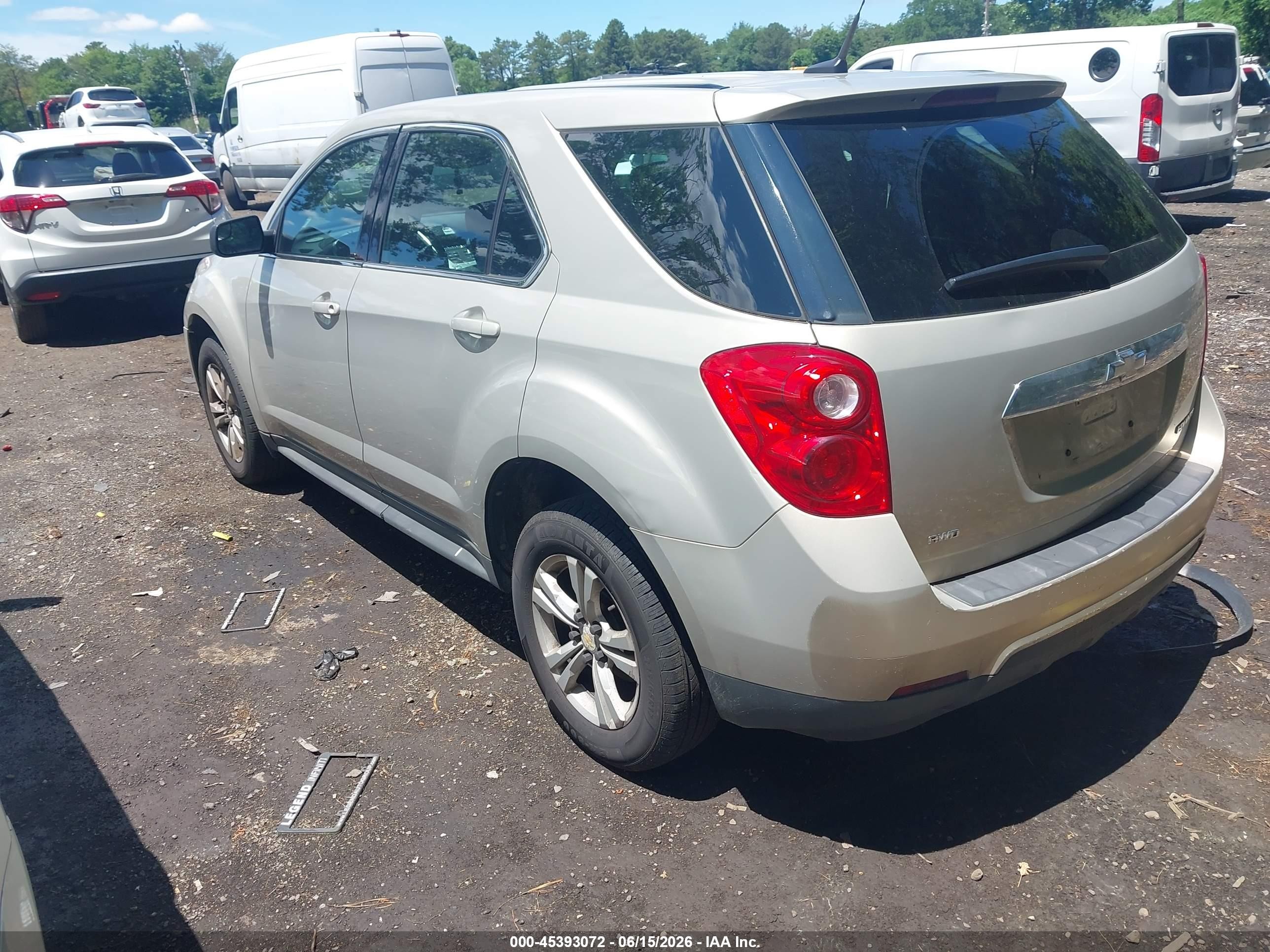 2012 Chevrolet Equinox Ls Cream vin: 2GNFLCEK9C6136532