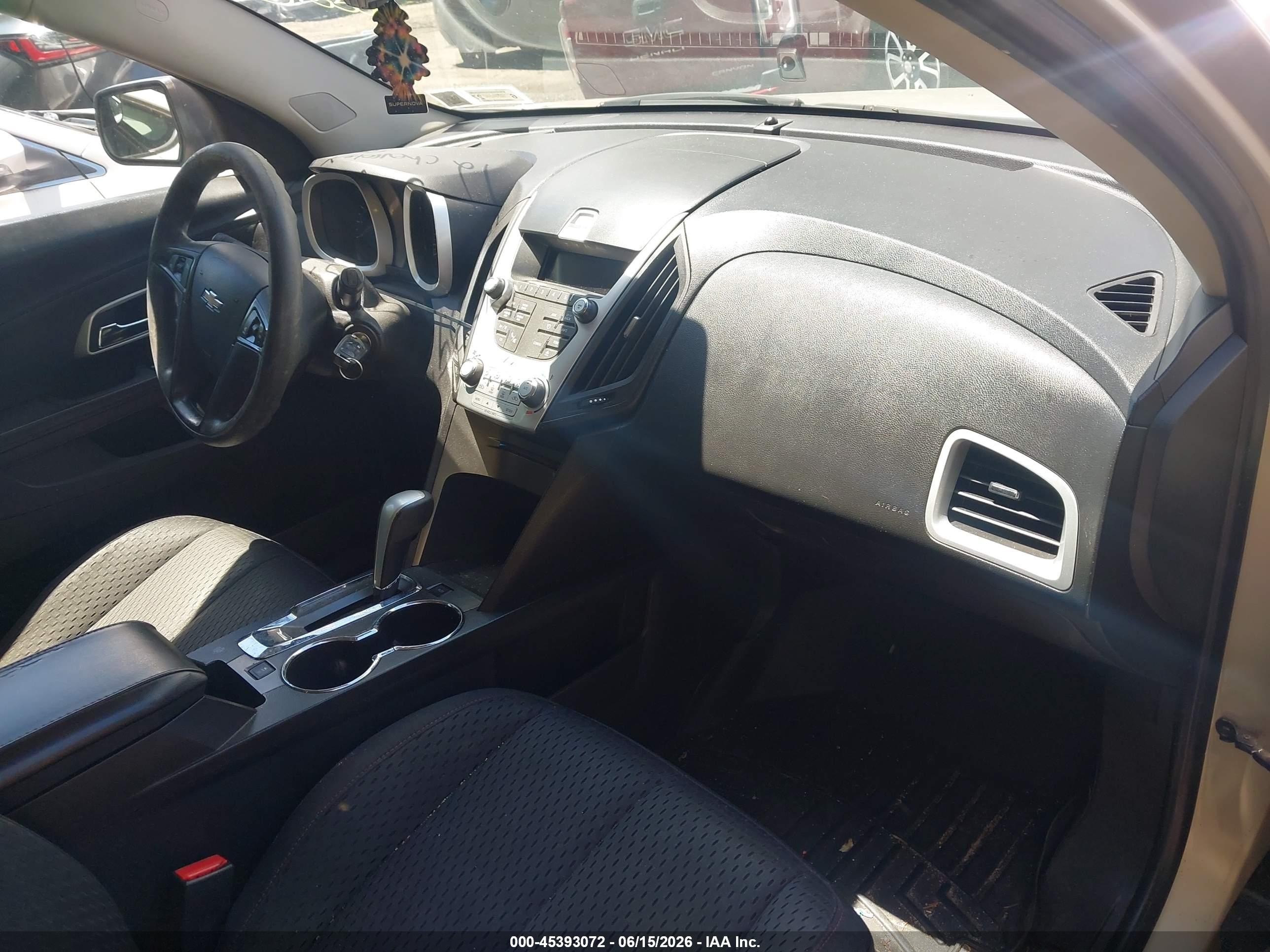 2012 Chevrolet Equinox Ls Cream vin: 2GNFLCEK9C6136532