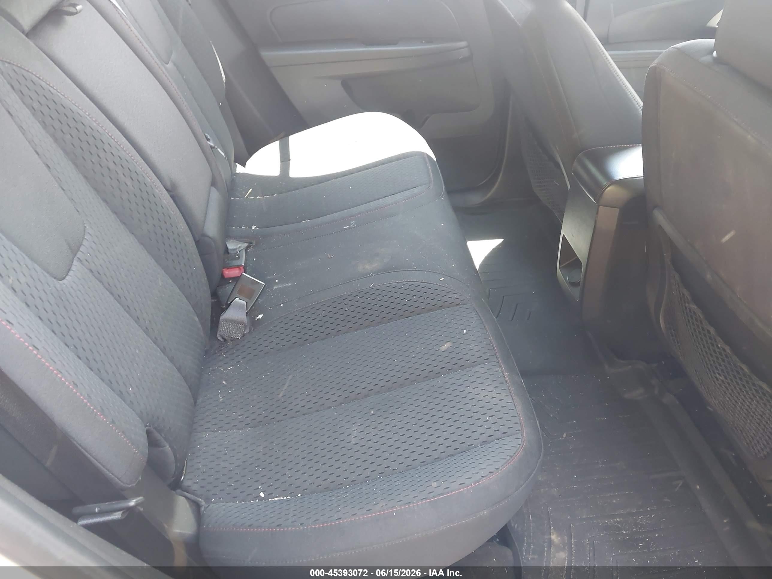 2012 Chevrolet Equinox Ls Cream vin: 2GNFLCEK9C6136532