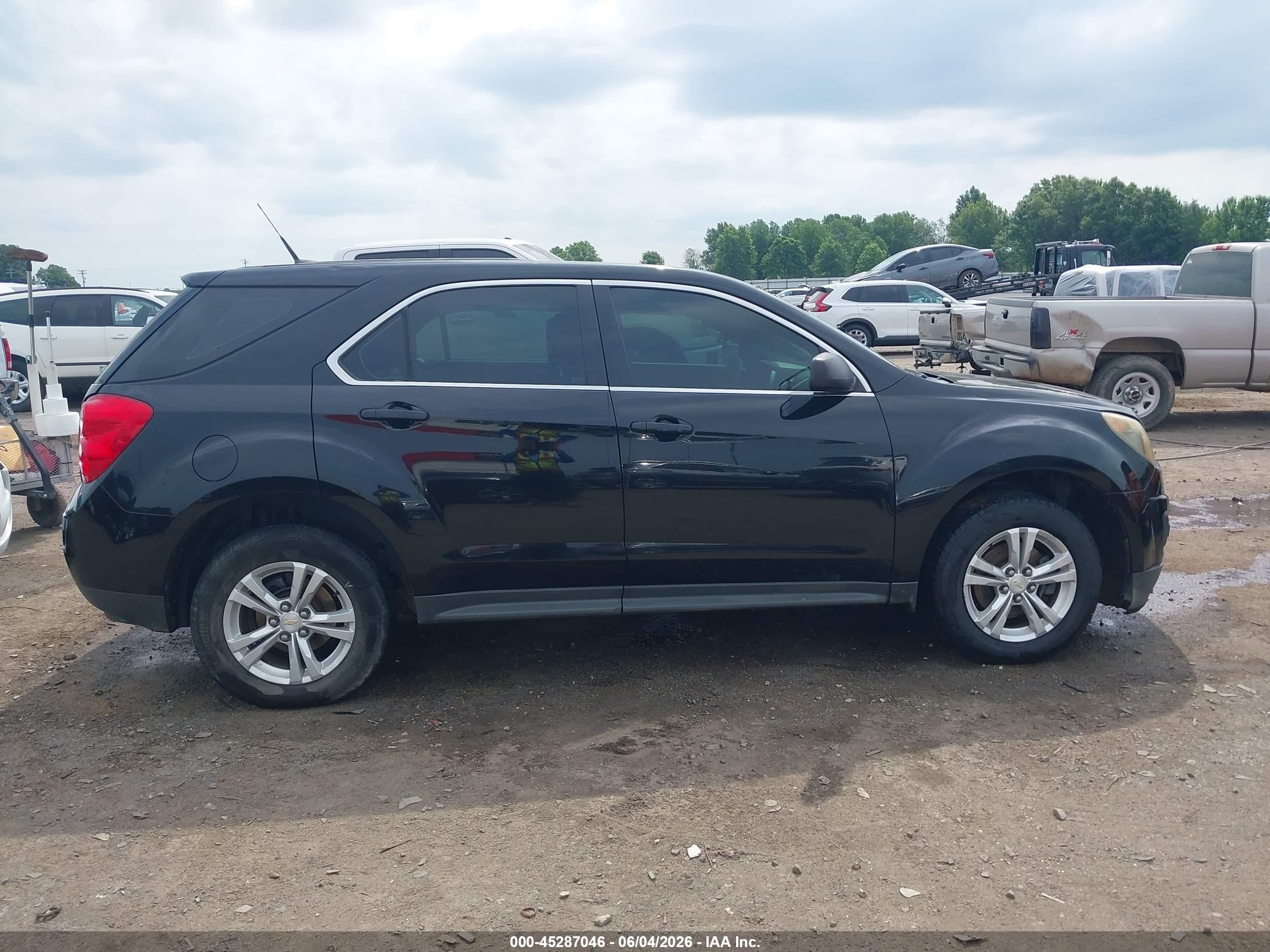 2012 Chevrolet Equinox Ls Black vin: 2GNFLCEK9C6323866