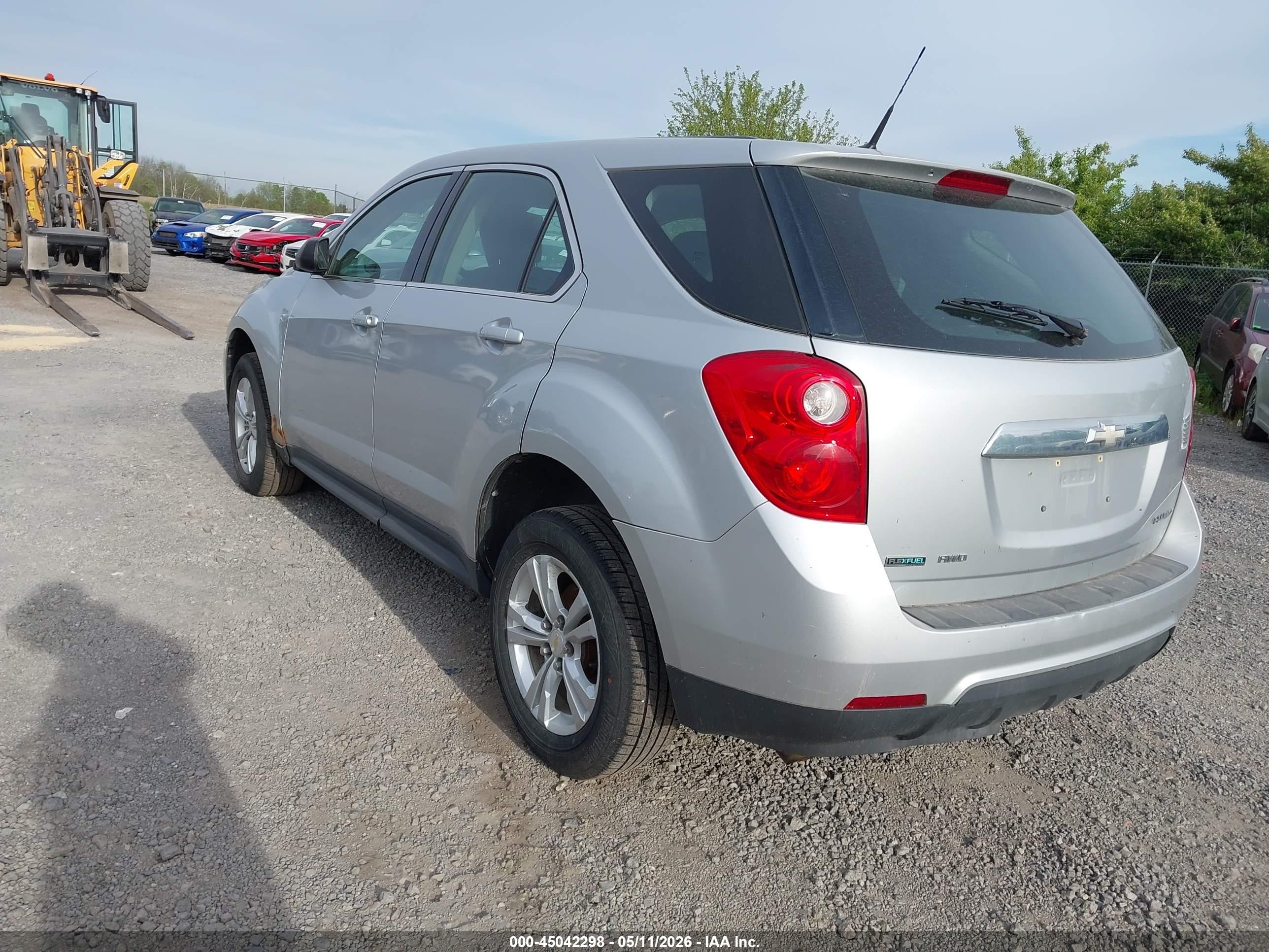 2012 Chevrolet Equinox Ls Серебряный vin: 2GNFLCEKXC6137835