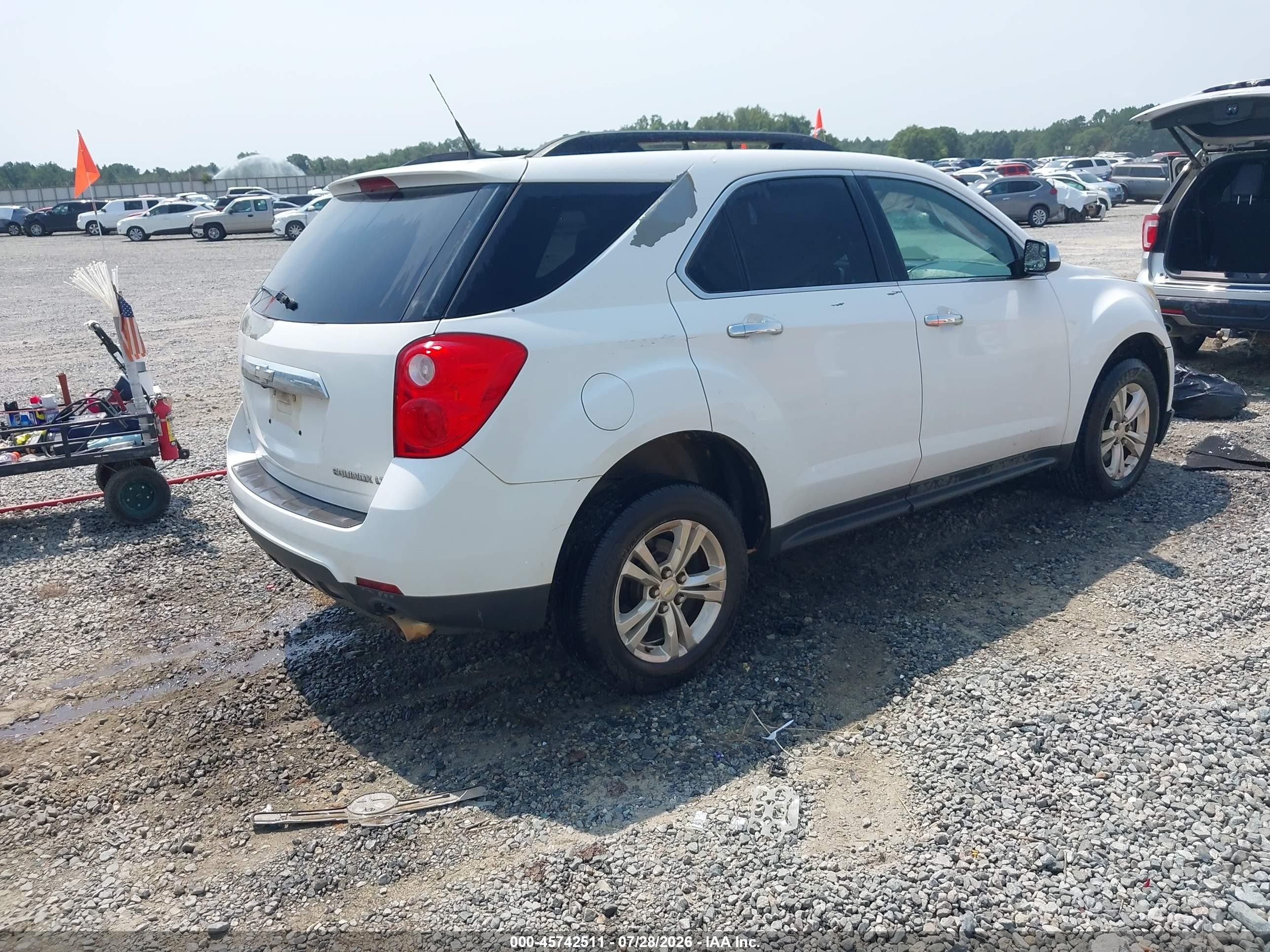 2012 Chevrolet Equinox Lt W/1lt White vin: 2GNFLDE58C6177430