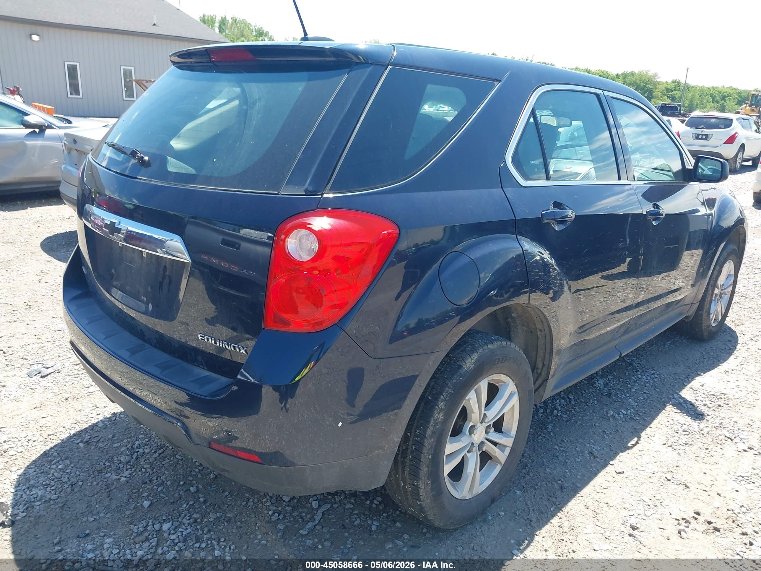 2015 Chevrolet Equinox Ls Dark Blue vin: 2GNFLEEK0F6181701