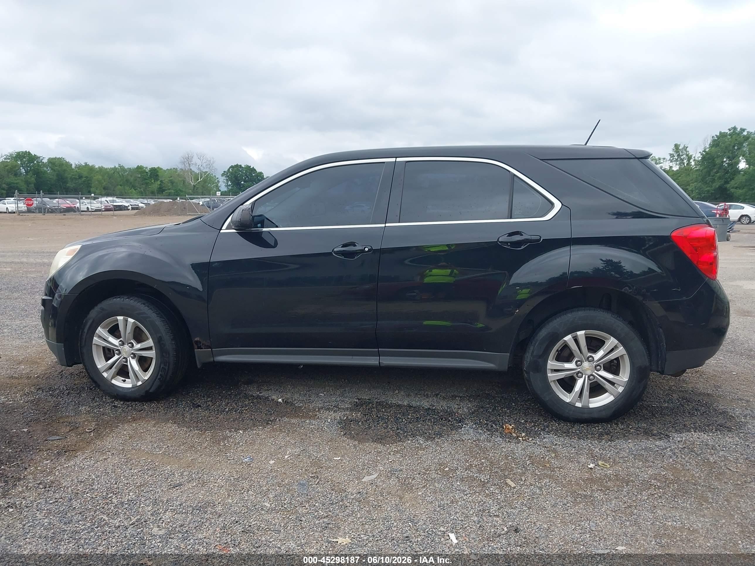 2015 Chevrolet Equinox Ls Black vin: 2GNFLEEK0F6220822
