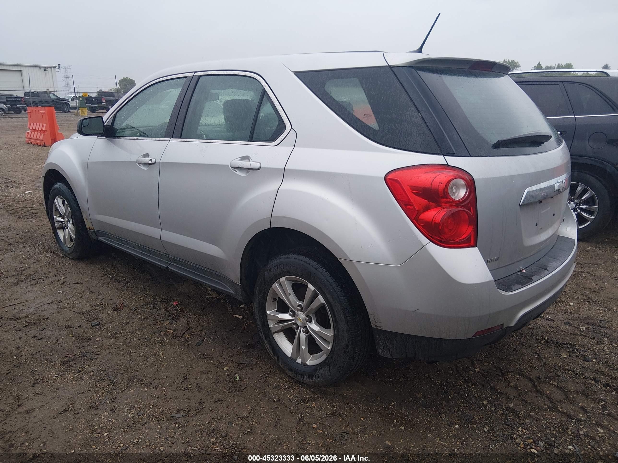 2014 Chevrolet Equinox Ls Silver vin: 2GNFLEEK1E6164808